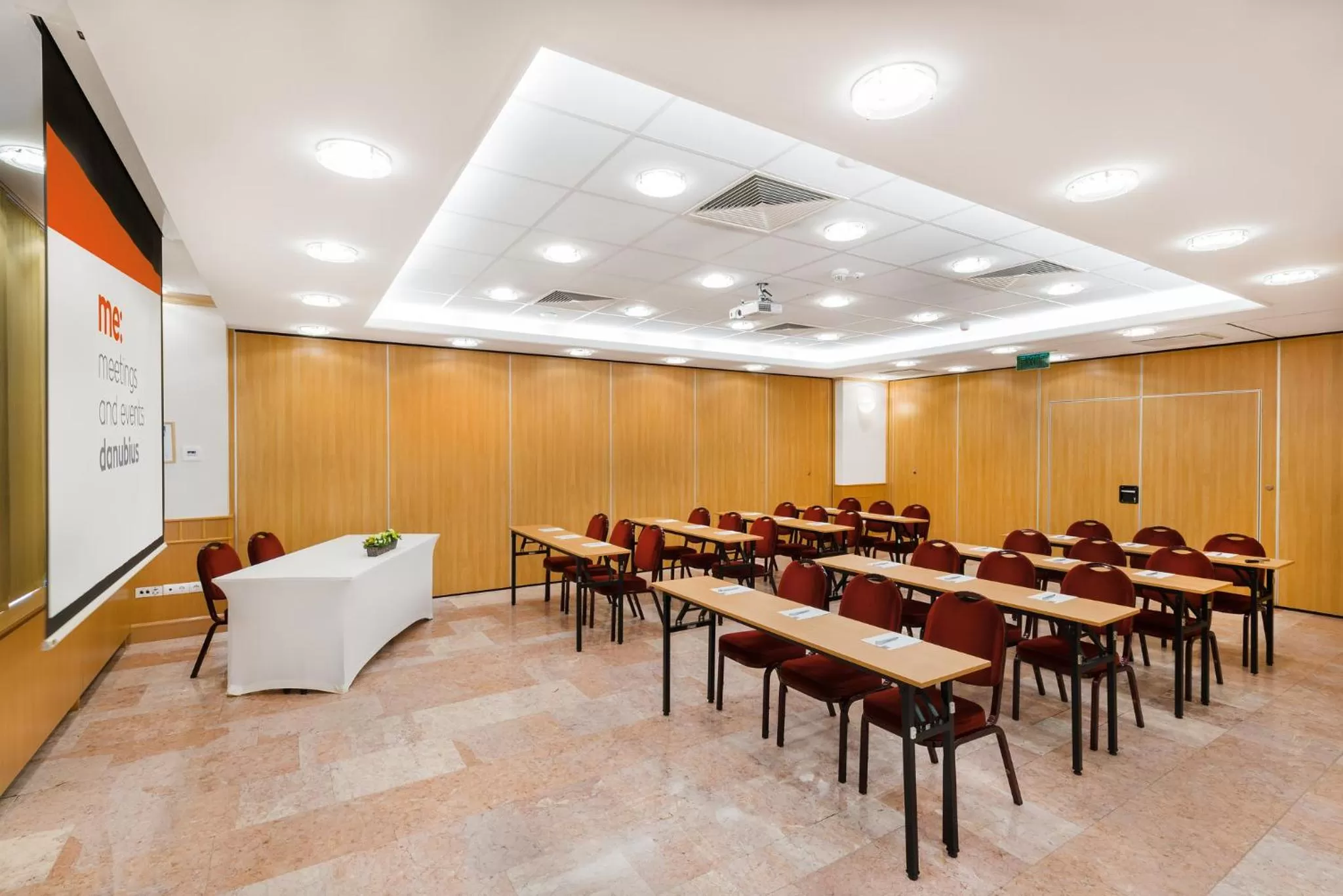 Business facilities in Danubius Hotel Arena