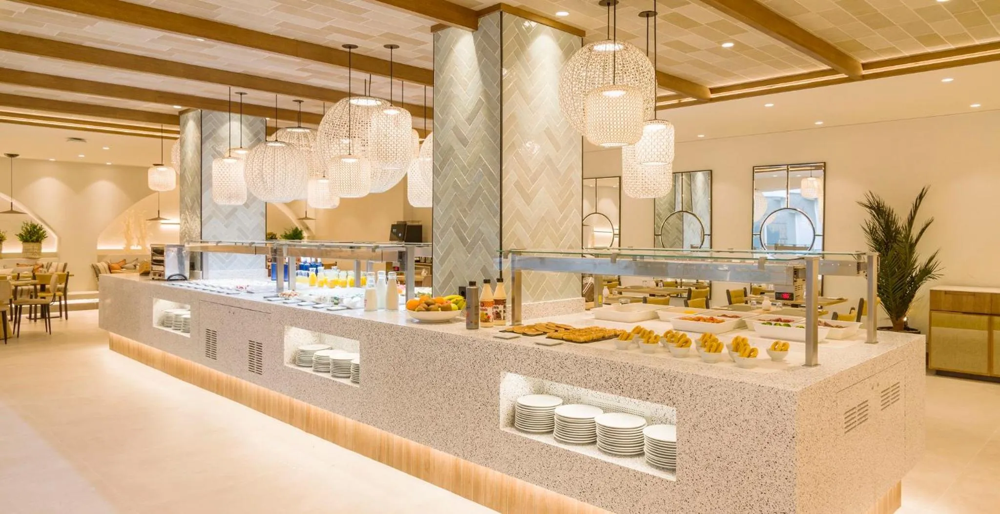 Dining area in Ilunion Menorca