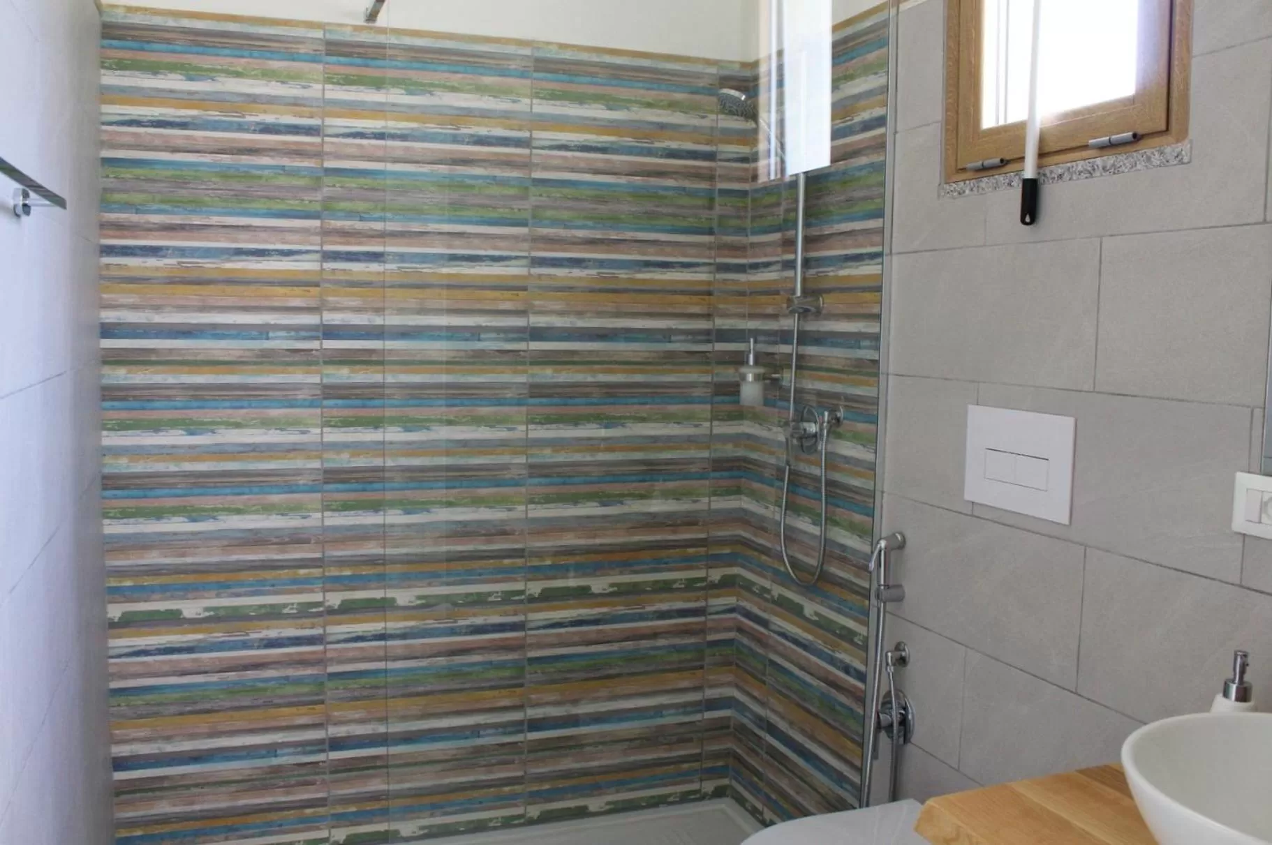 Shower, Bathroom in Giobo Rooms