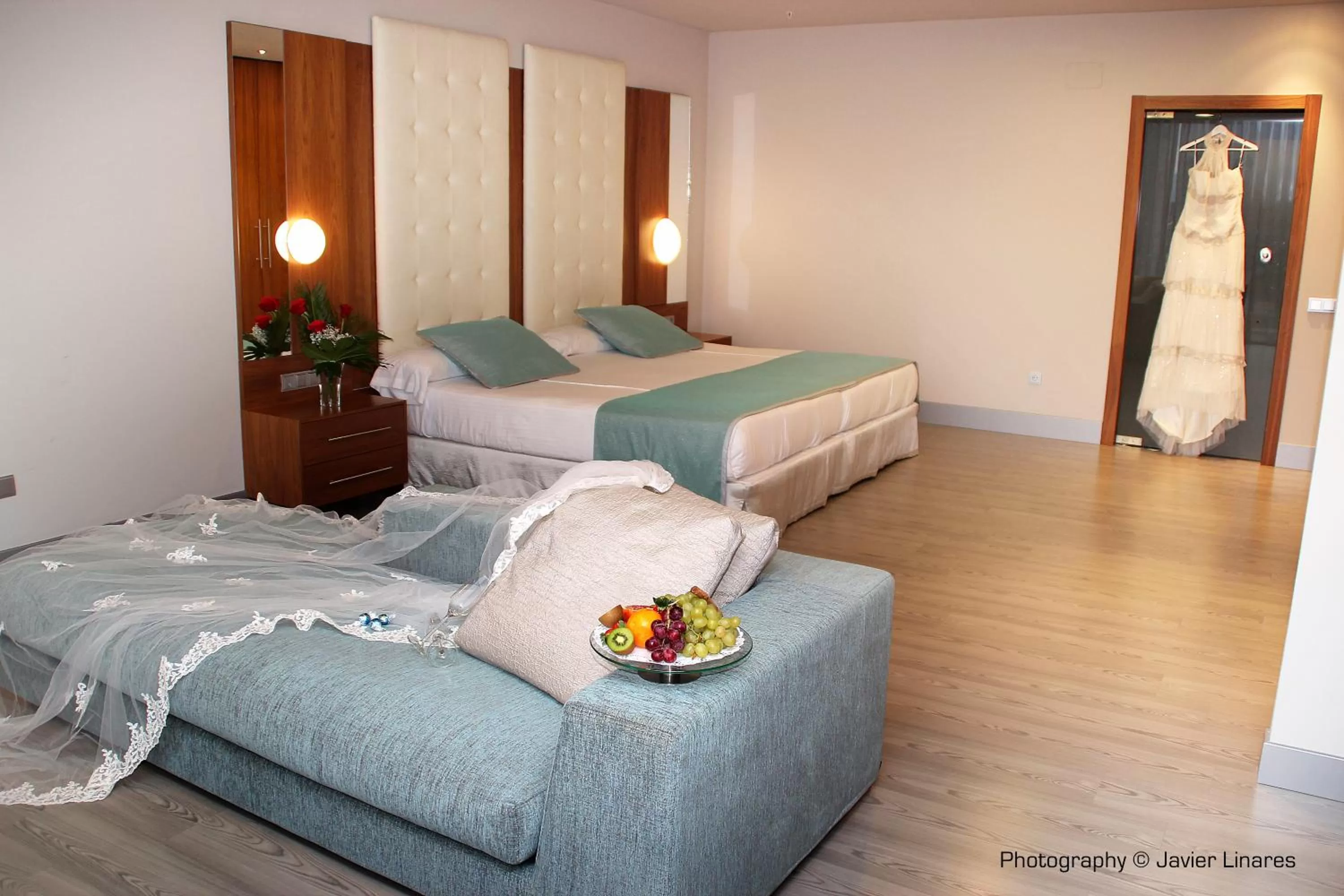 Photo of the whole room, Bed in Hotel Ciudad de Ponferrada, Ascend Hotel Collection