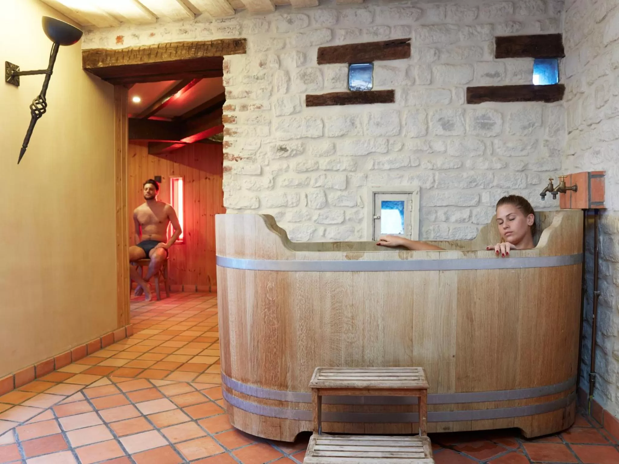 Hot Tub, Lobby/Reception in Thermae Boetfort Hotel