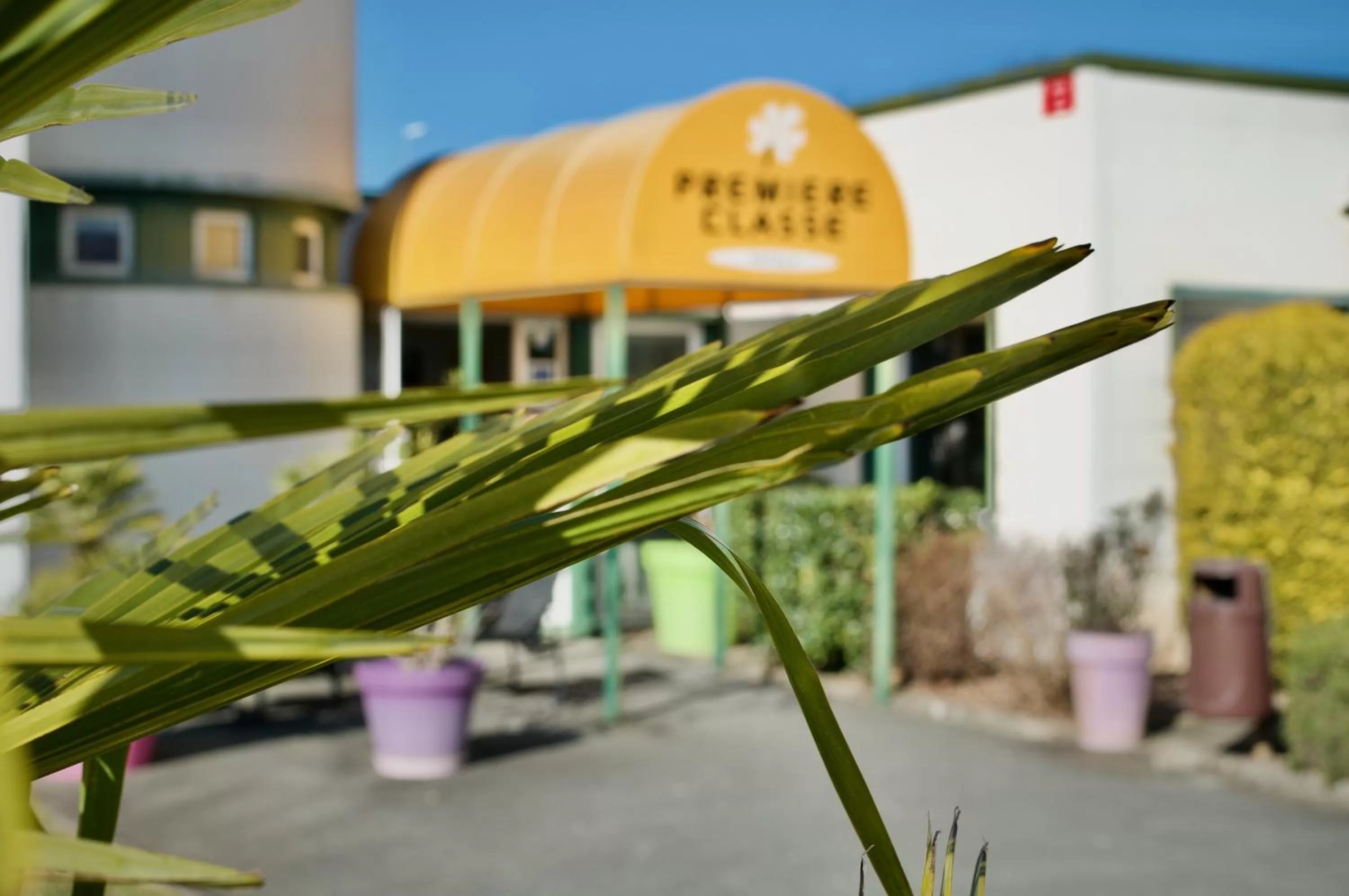 Facade/entrance in Premiere Classe Bordeaux Sud Pessac Bersol