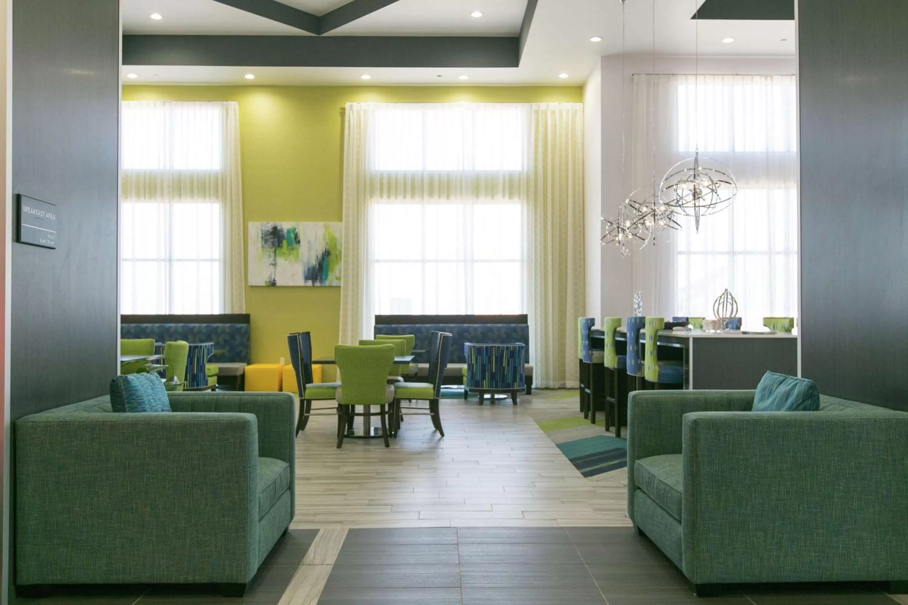 Lobby or reception in Hampton Inn & Suites Stroud