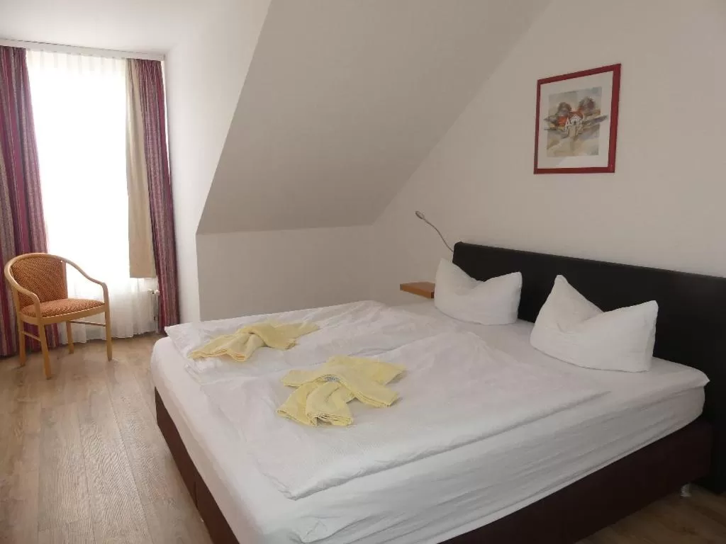 Bedroom, Bed in Apartmenthaus Binzer Sterne