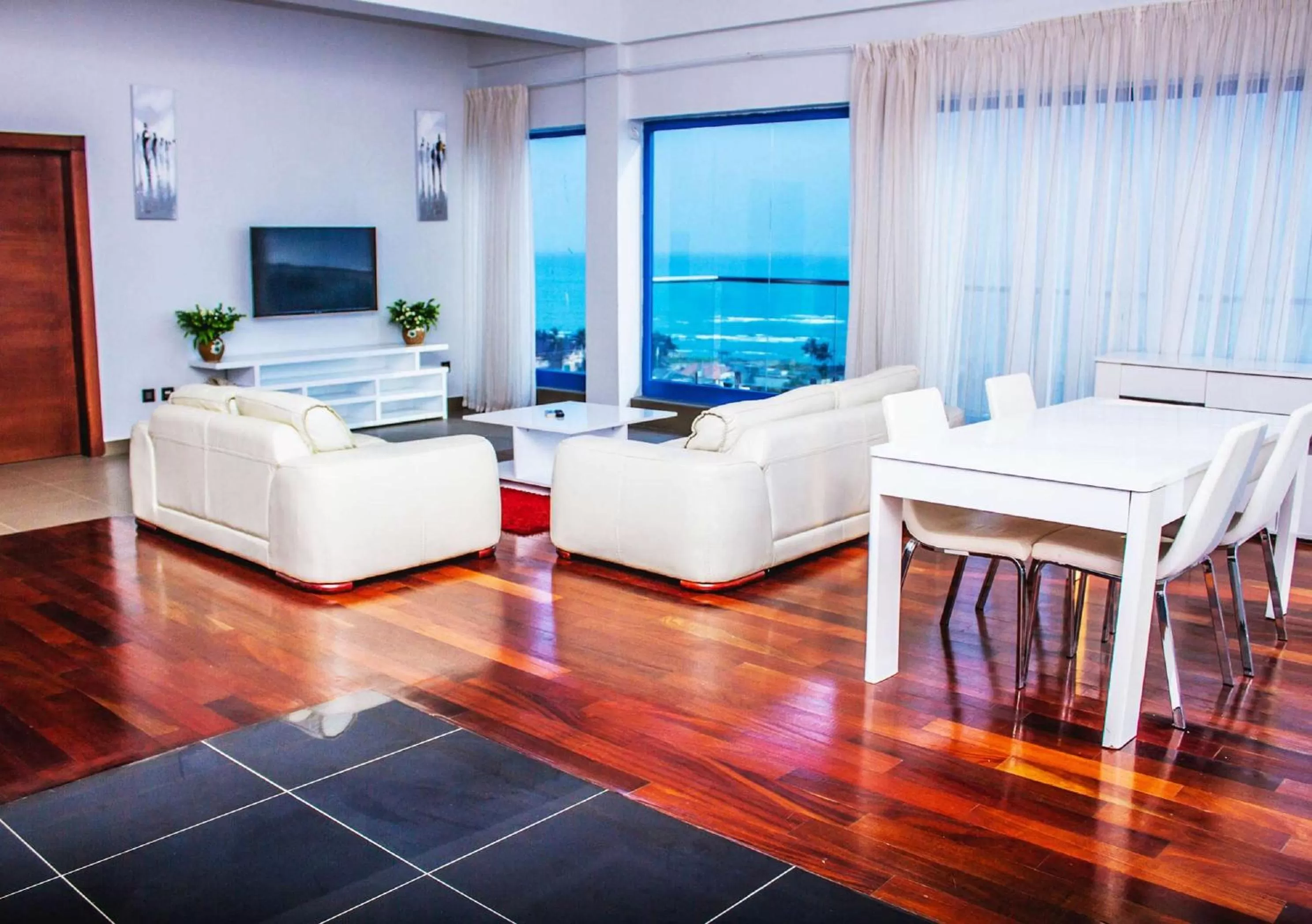 Photo of the whole room in Best Western Plus Serene Atlantic Hotel