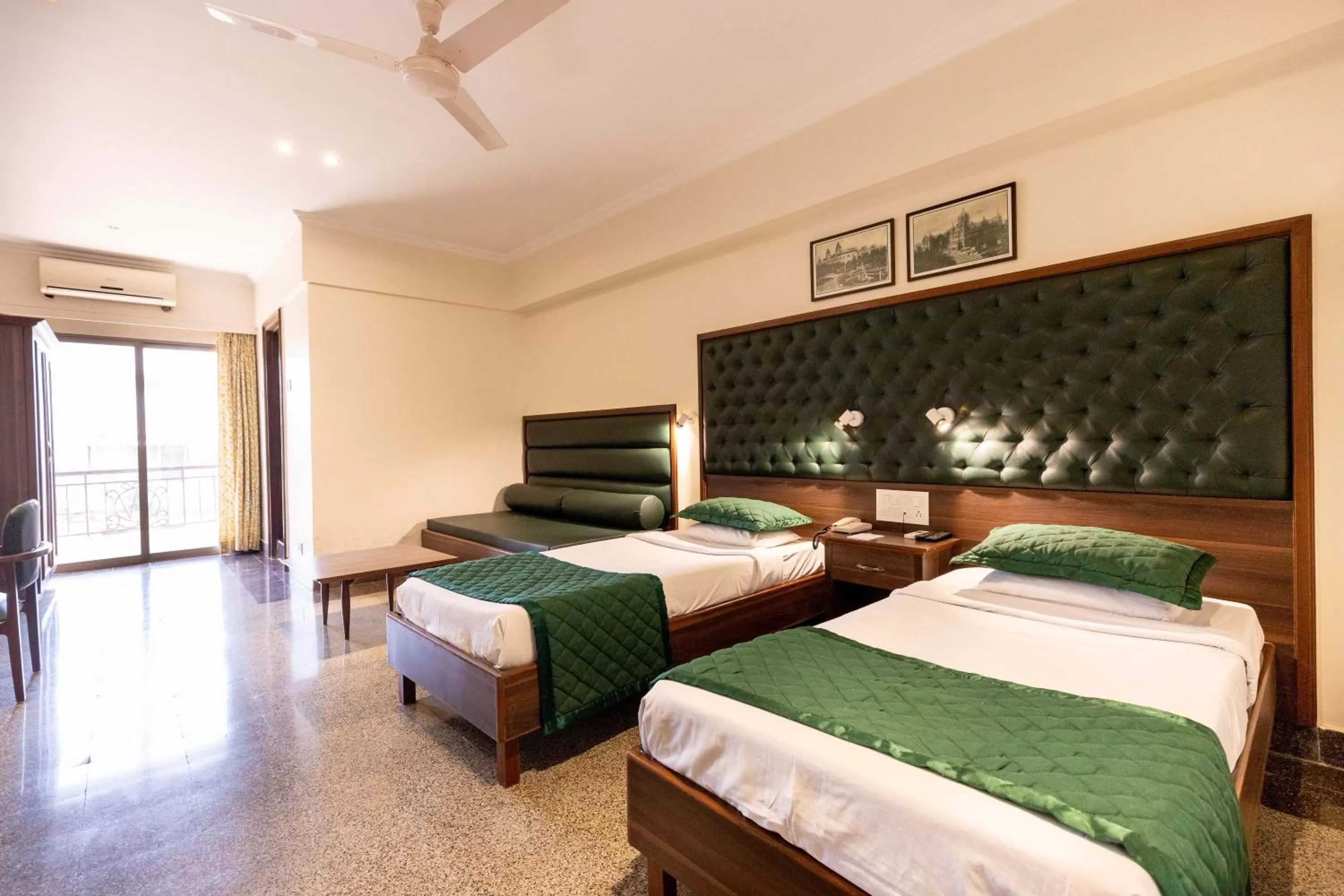 Bedroom, Bed in West End Hotel Opp Bombay Hospital