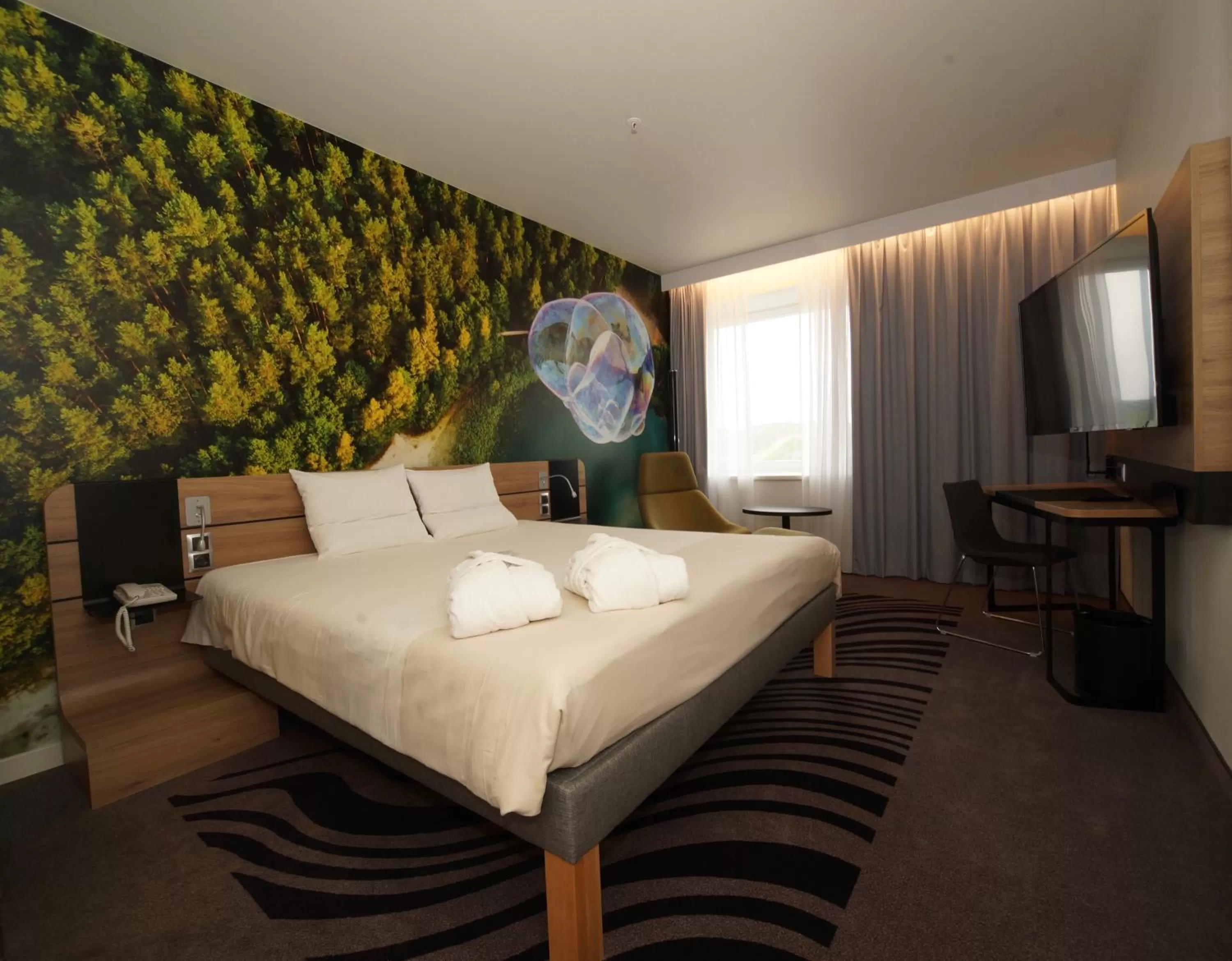 Bedroom, Bed in Novotel Vilnius Centre