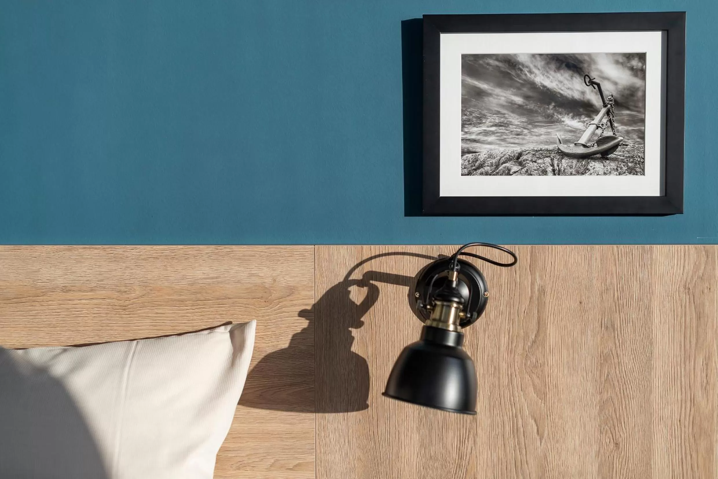 Bed in HARBR Hotel Konstanz, a member of Radisson Individuals