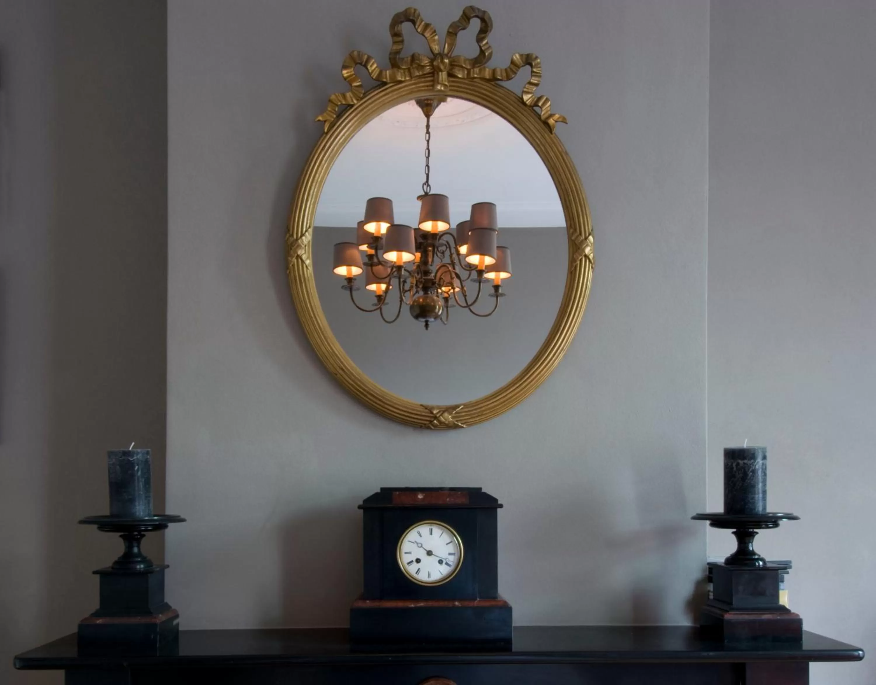 Decorative detail in B&B De Schiedamse Suites