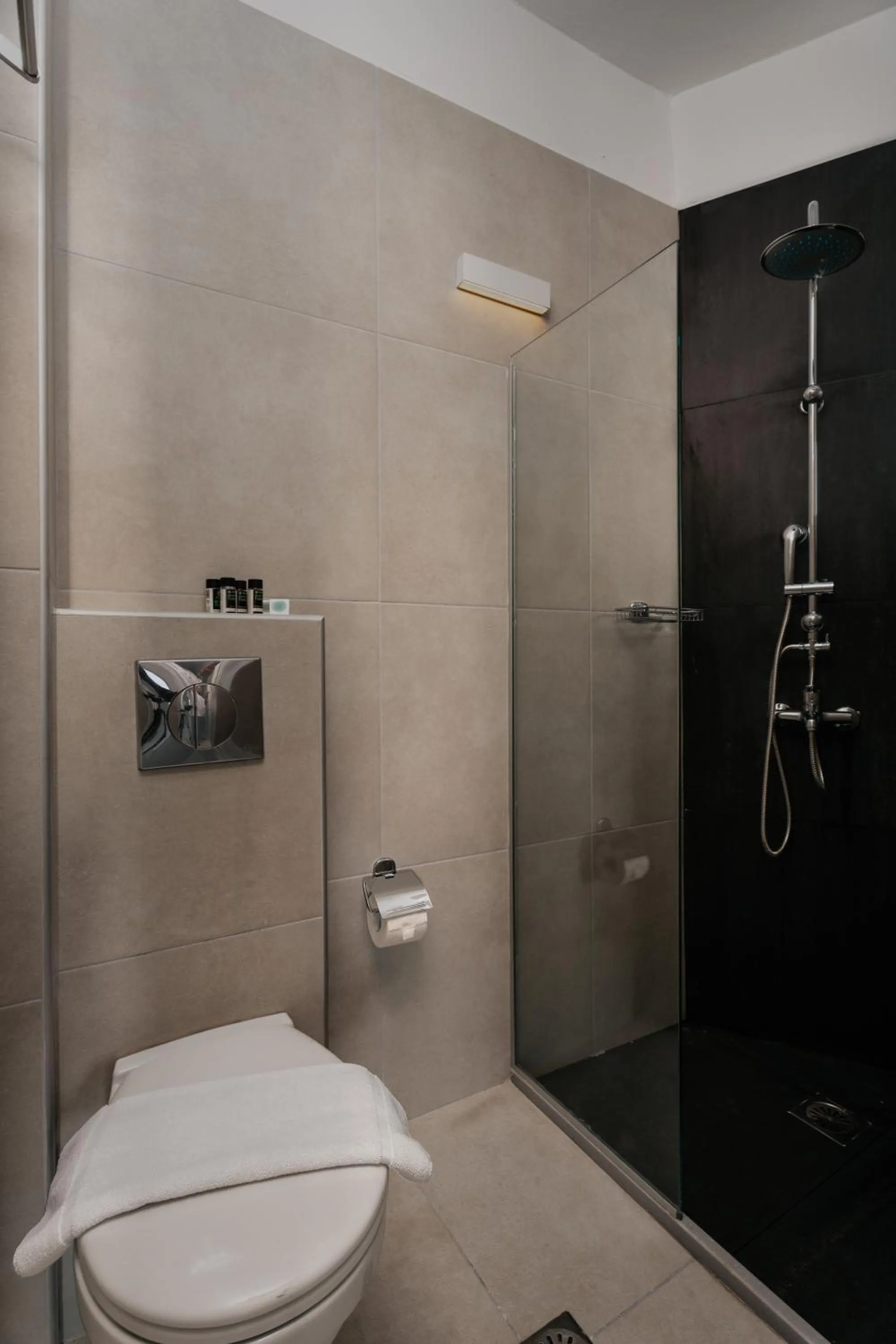 Bathroom in Petradi Beach Lounge Hotel