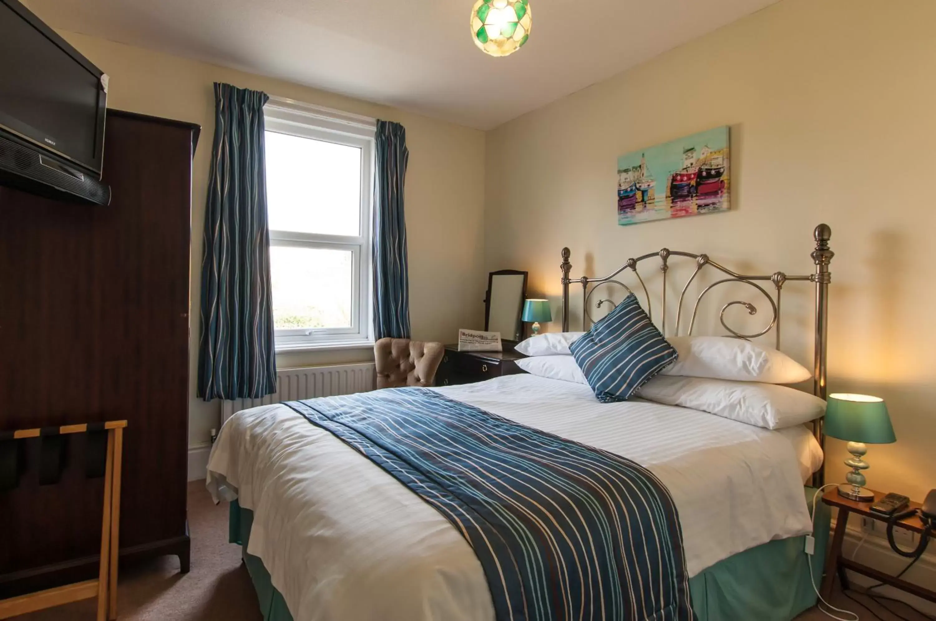 Single Room in Eype's Mouth Country Hotel Single Room in Eype's Mouth Country Hotel