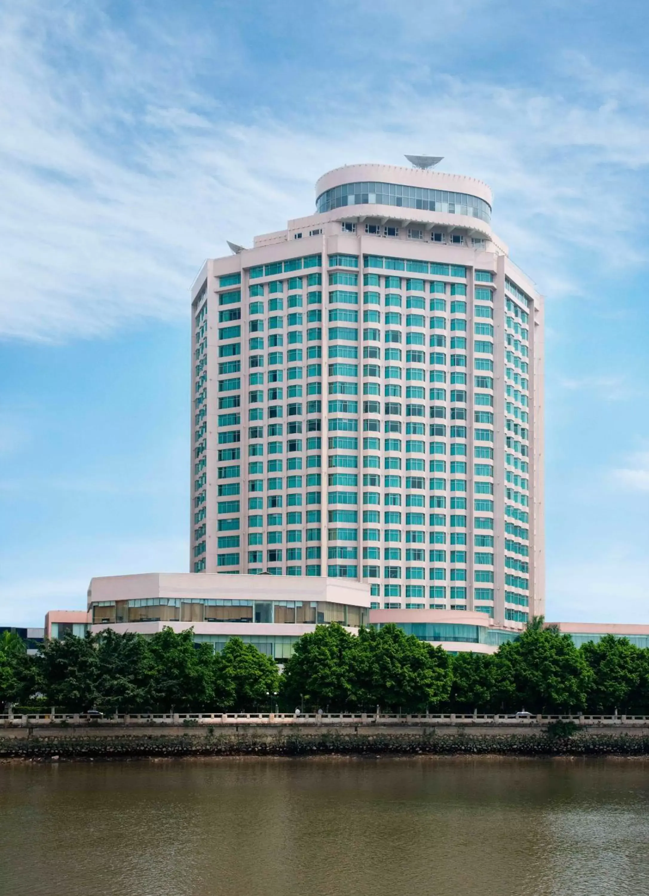 Ramada by Wyndham Pearl Guangzhou-Canton Fair Free Shuttle Bus Ramada by Wyndham Pearl Guangzhou-Canton Fair Free Shuttle Bus