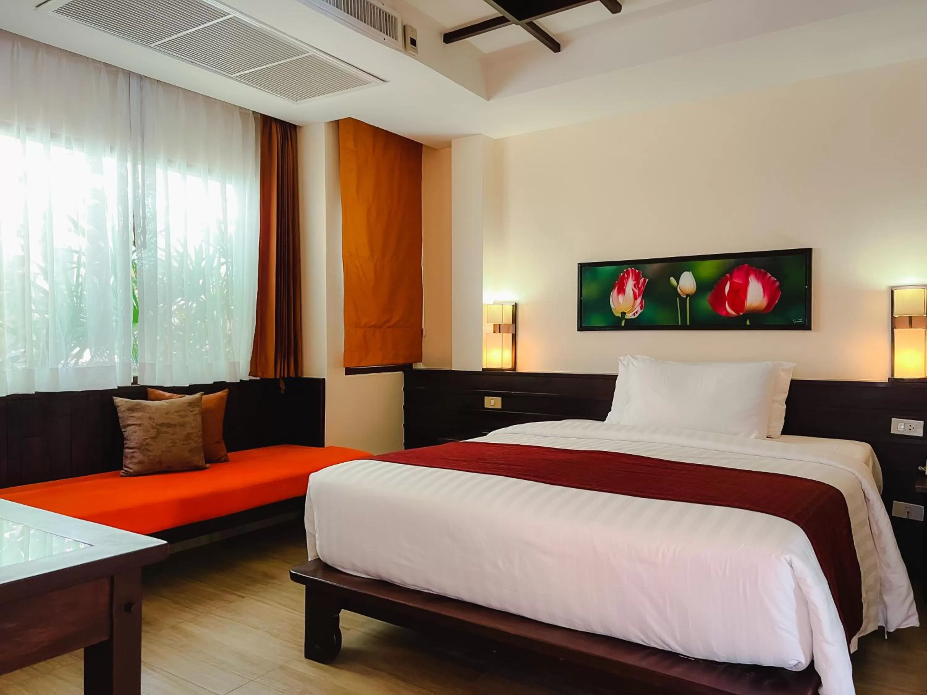 Bed in Aonang Phu Pi Maan Resort & Spa