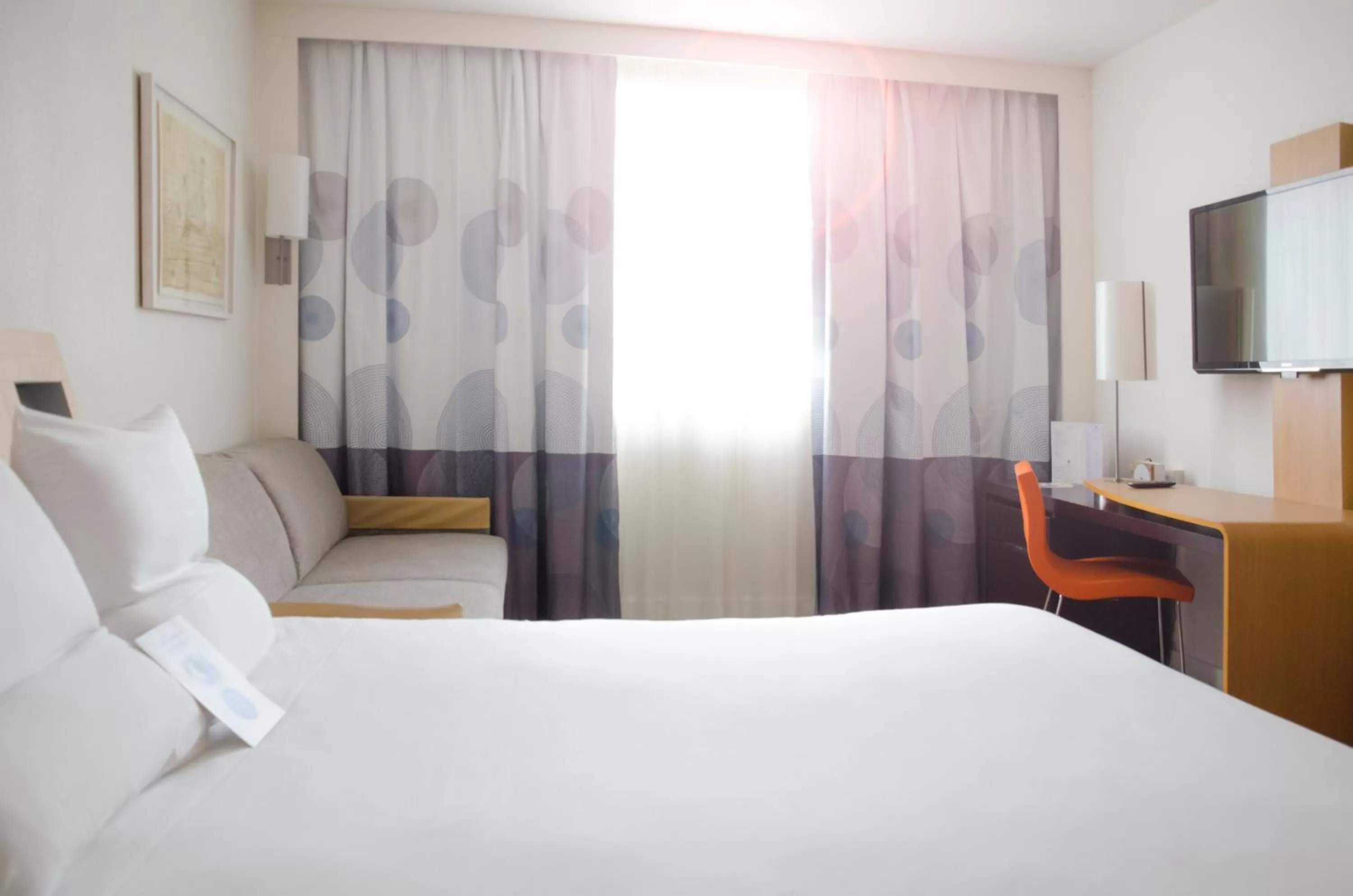 Classic Triple Room in Novotel Marne La Vallée Collégien