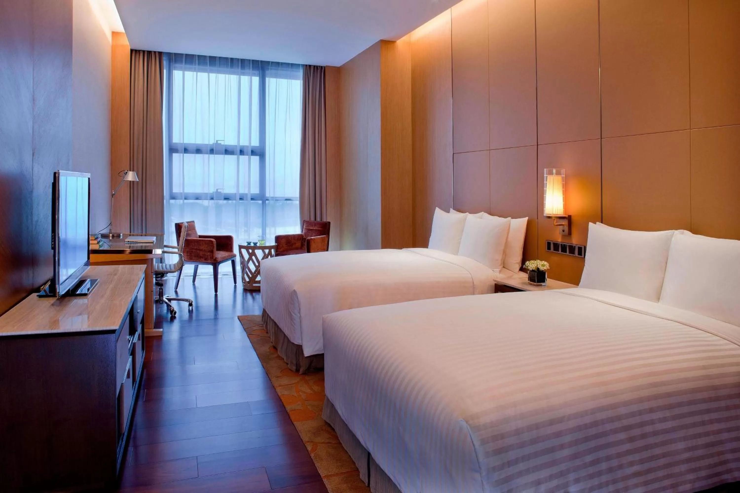 Bedroom, Bed in The OCT Harbour, Shenzhen - Marriott Executive Apartments