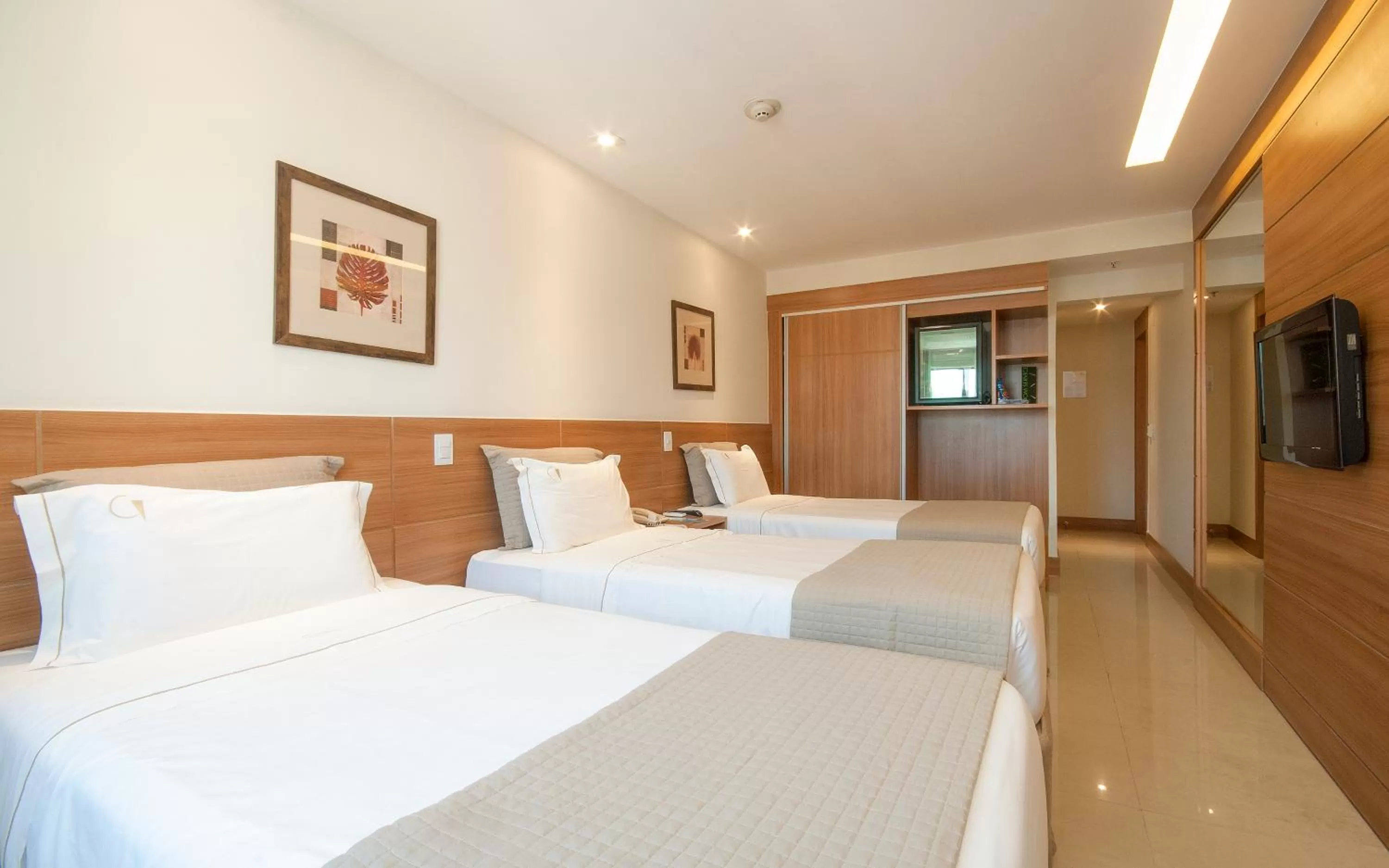 Property building, Bed in Américas Granada Hotel