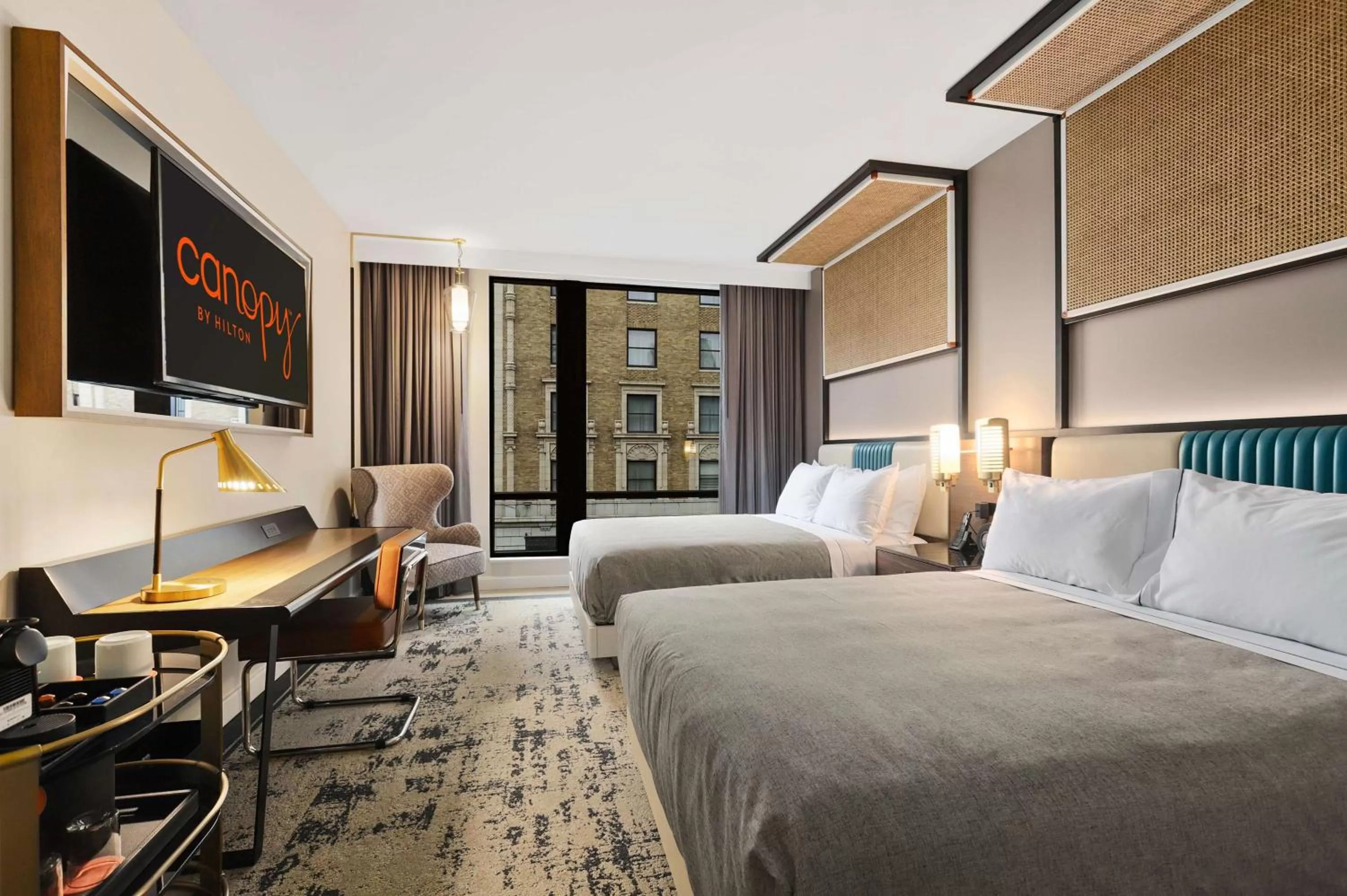 Bed in Canopy By Hilton Memphis Downtown