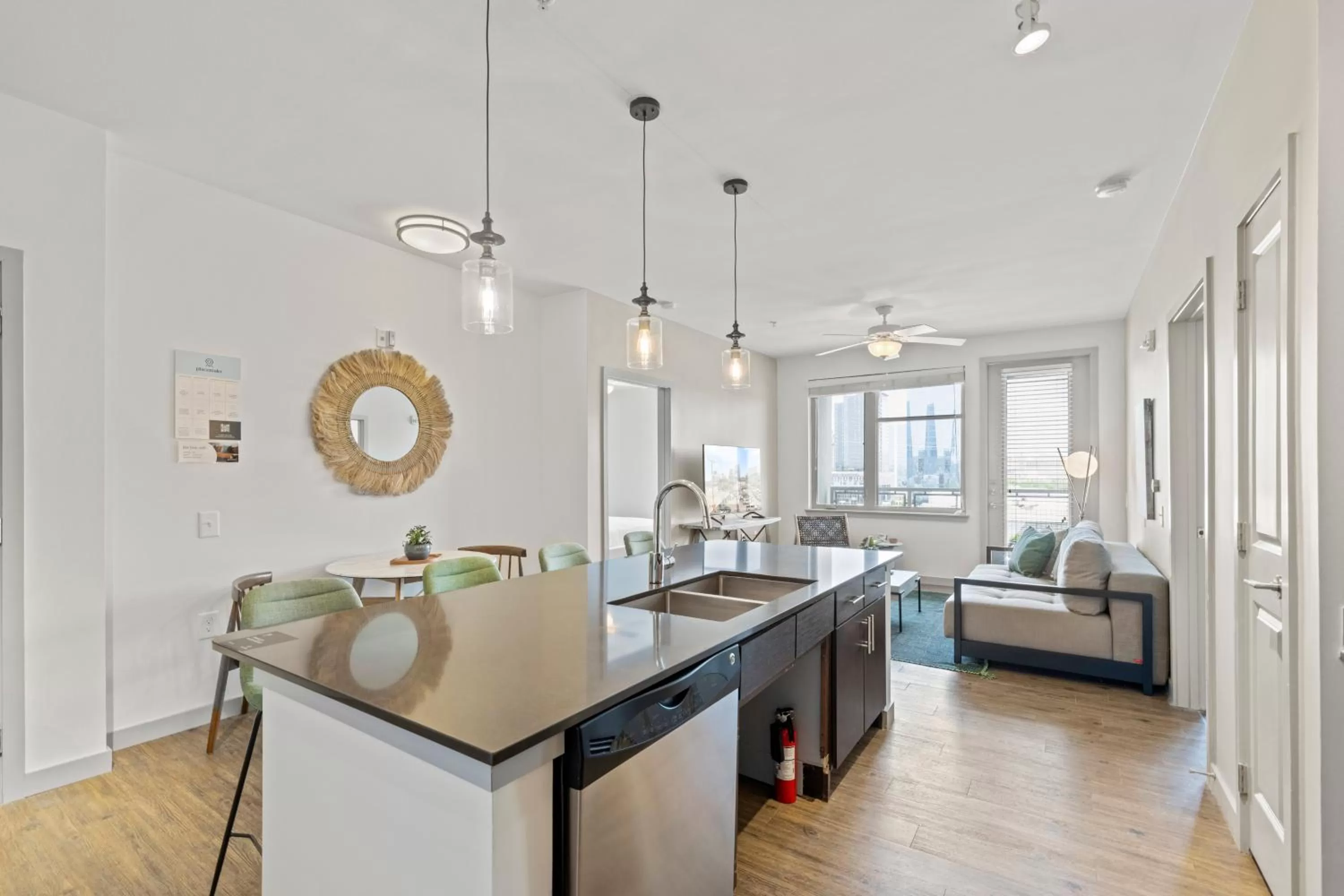 Kitchen or kitchenette in Placemakr Music Row - Vanderbilt