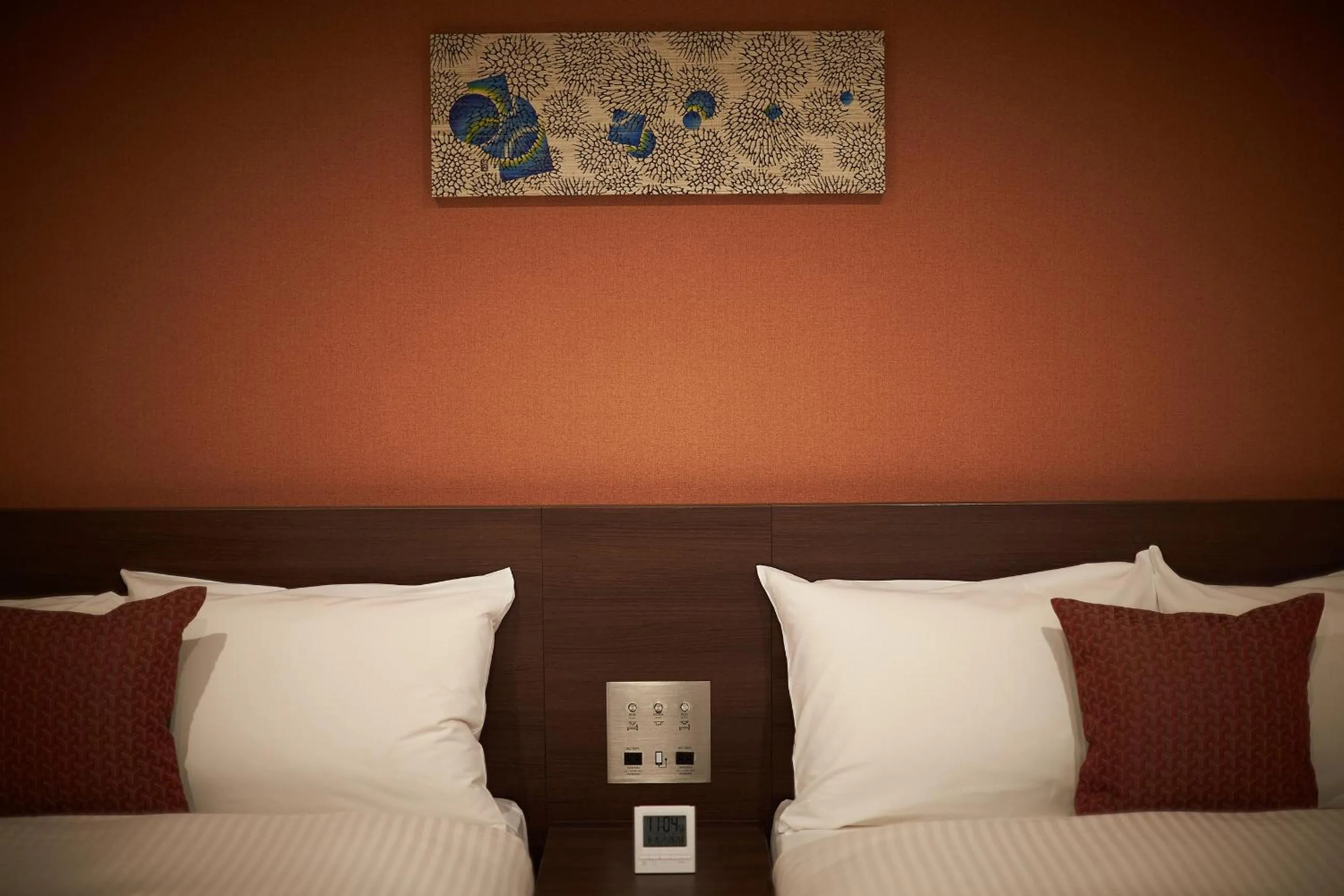 Bed in Y's Inn Naha Oroku Ekimae