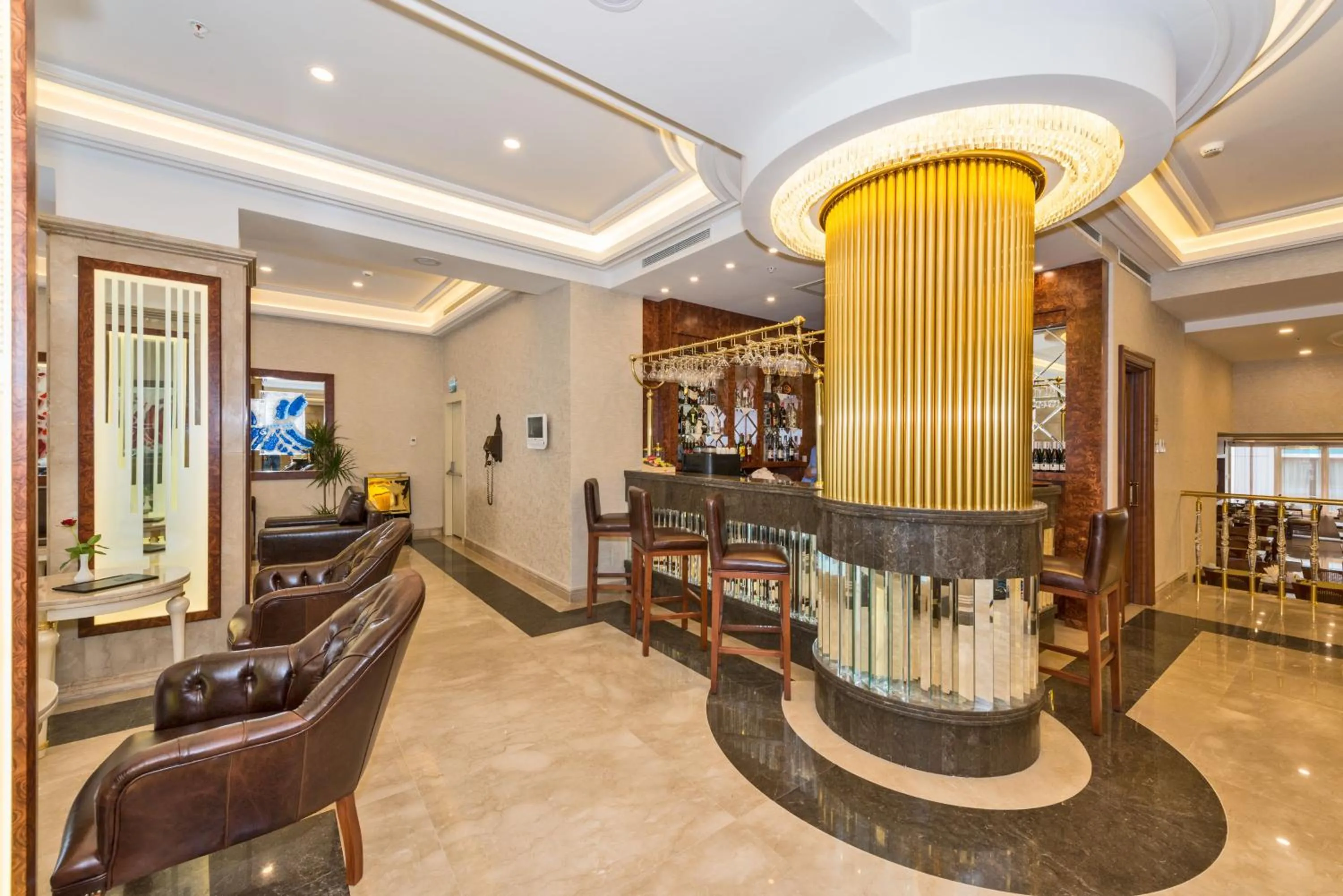 Lounge or bar in Glorious Hotel