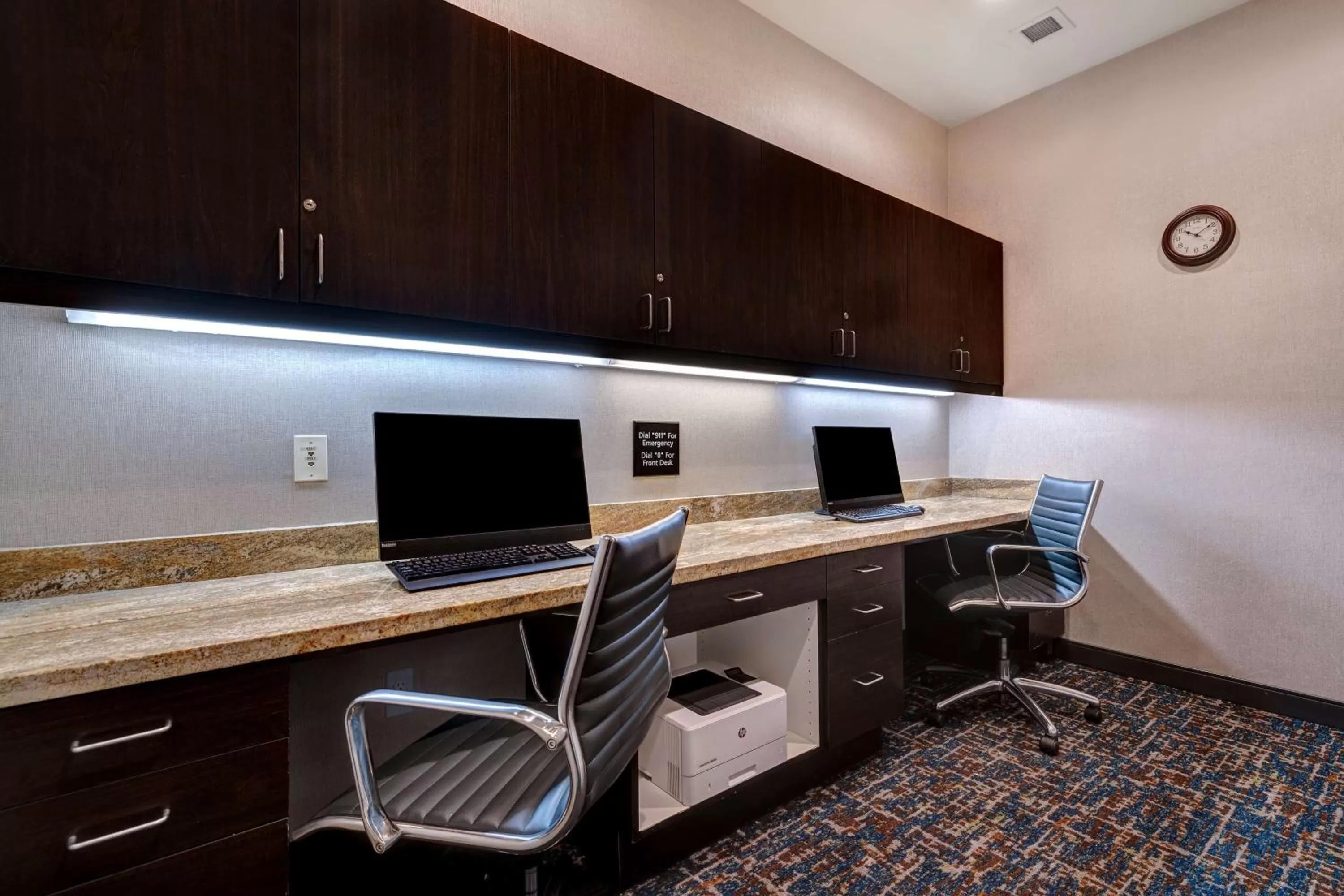 Business facilities in Hampton Inn & Suites Seattle/Federal Way