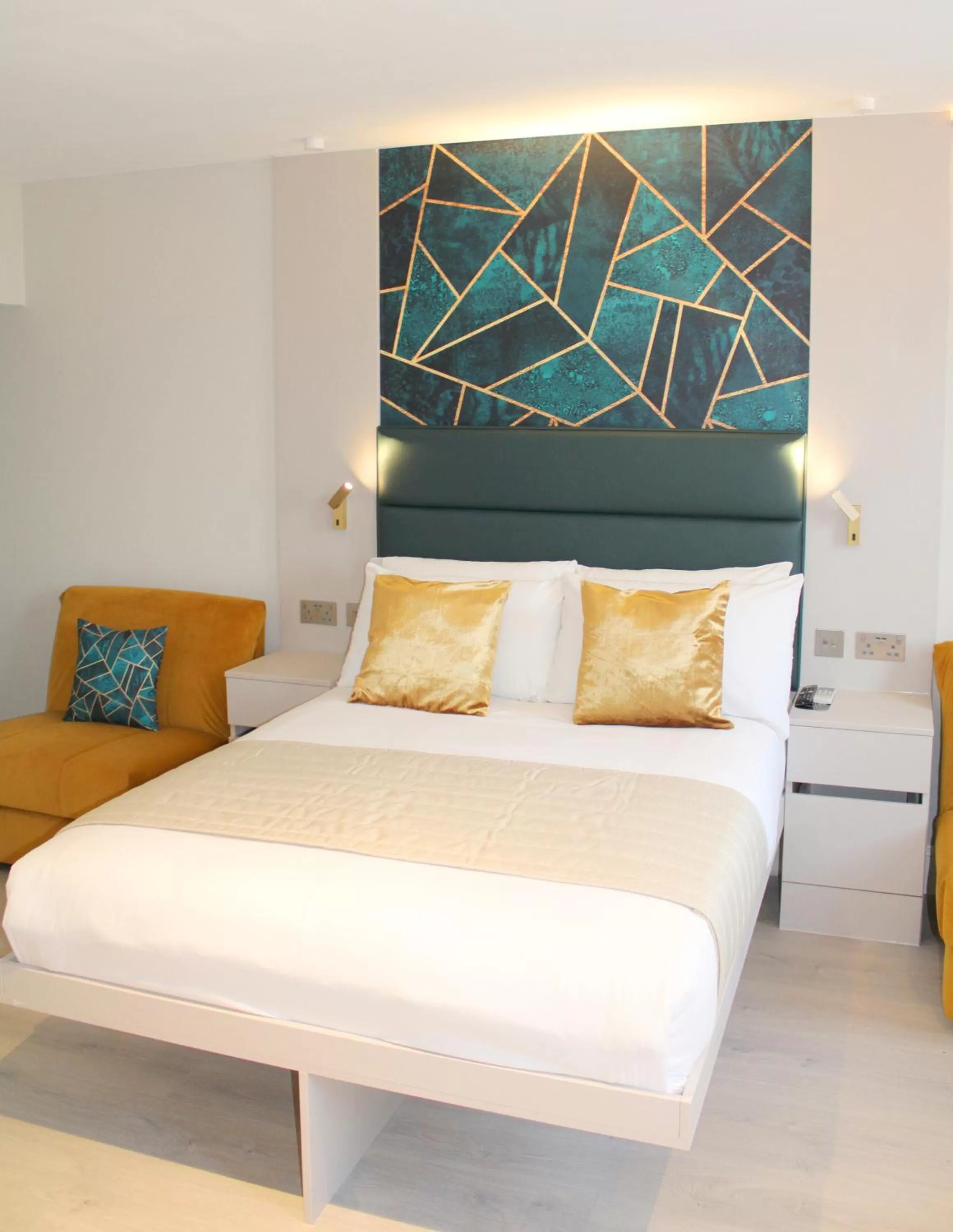 Bedroom, Bed in 198 Studios