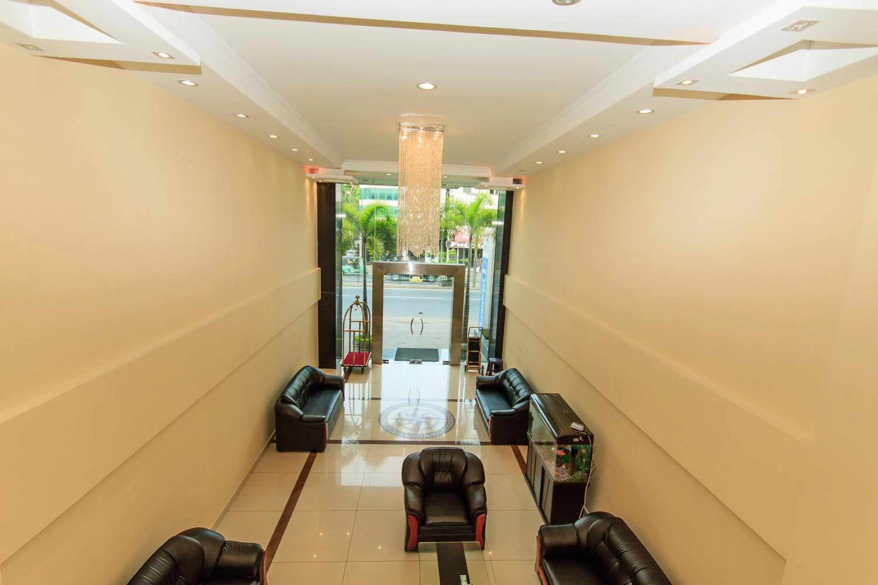 Communal lounge/ TV room in Supun Arcade Residency