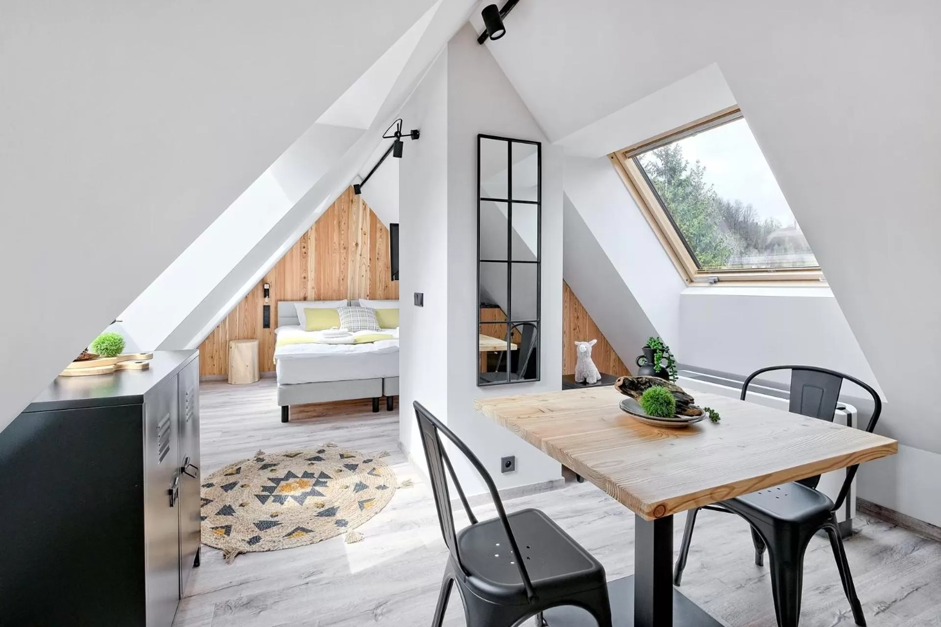 Photo of the whole room, Bed in Harda House Friends & Spa