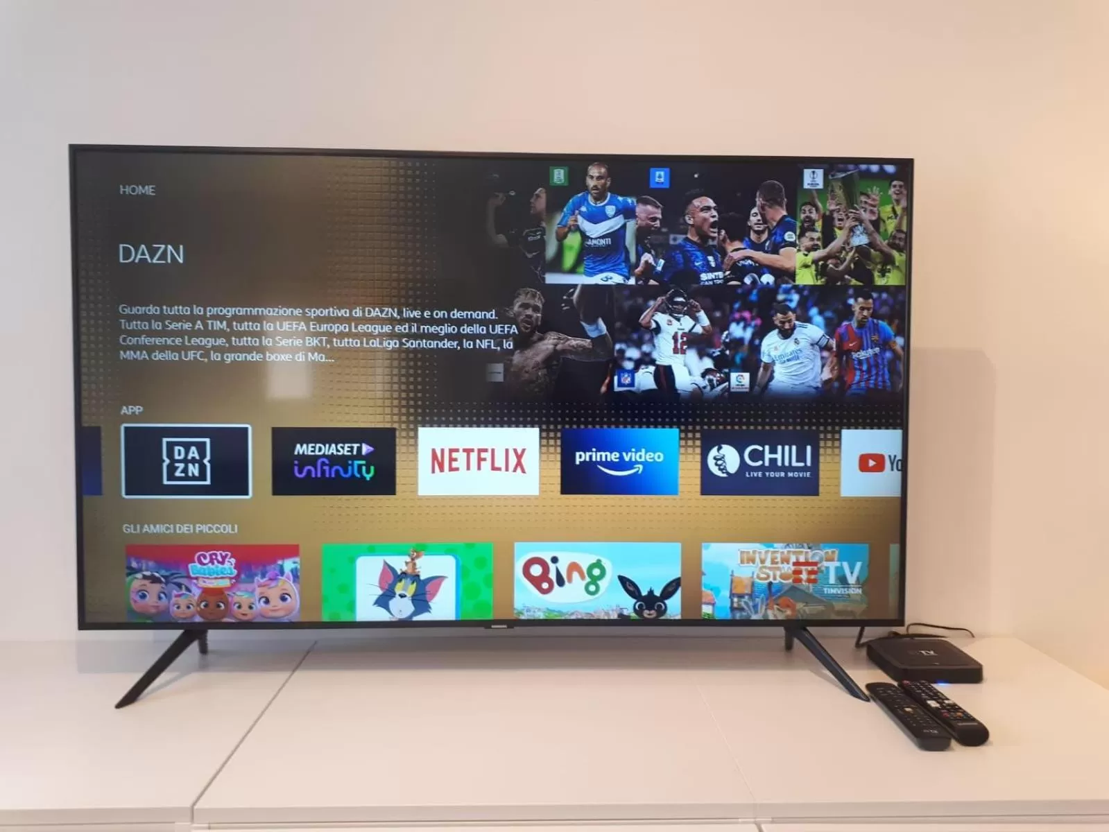 TV and multimedia, TV/Entertainment Center in Cilea14 Room