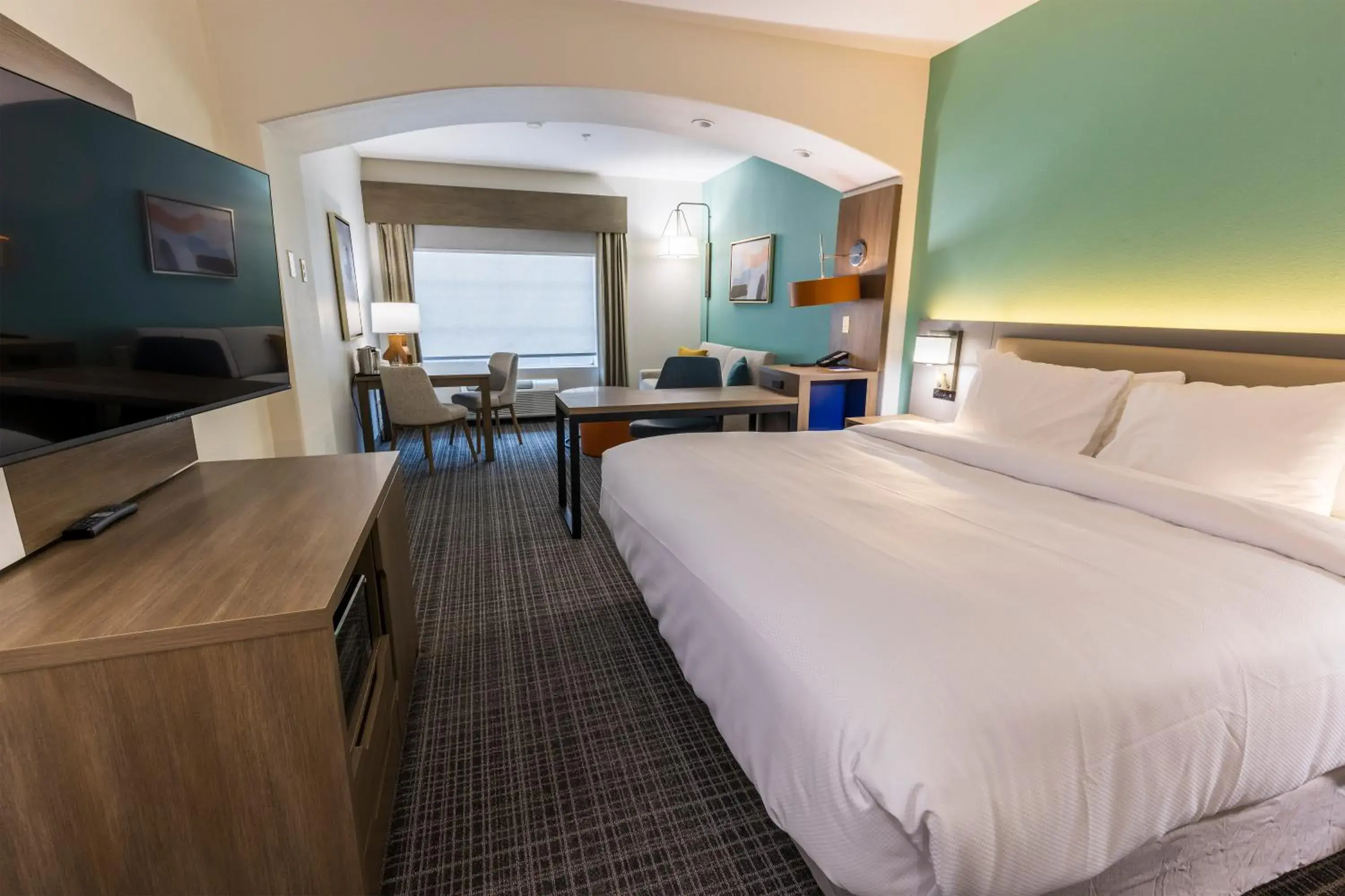 King Suite with Separate Living Room and Sofa bed - Disability Access in La Quinta by Wyndham New Iberia King Suite with Separate Living Room and Sofa bed - Disability Access in La Quinta by Wyndham New Iberia