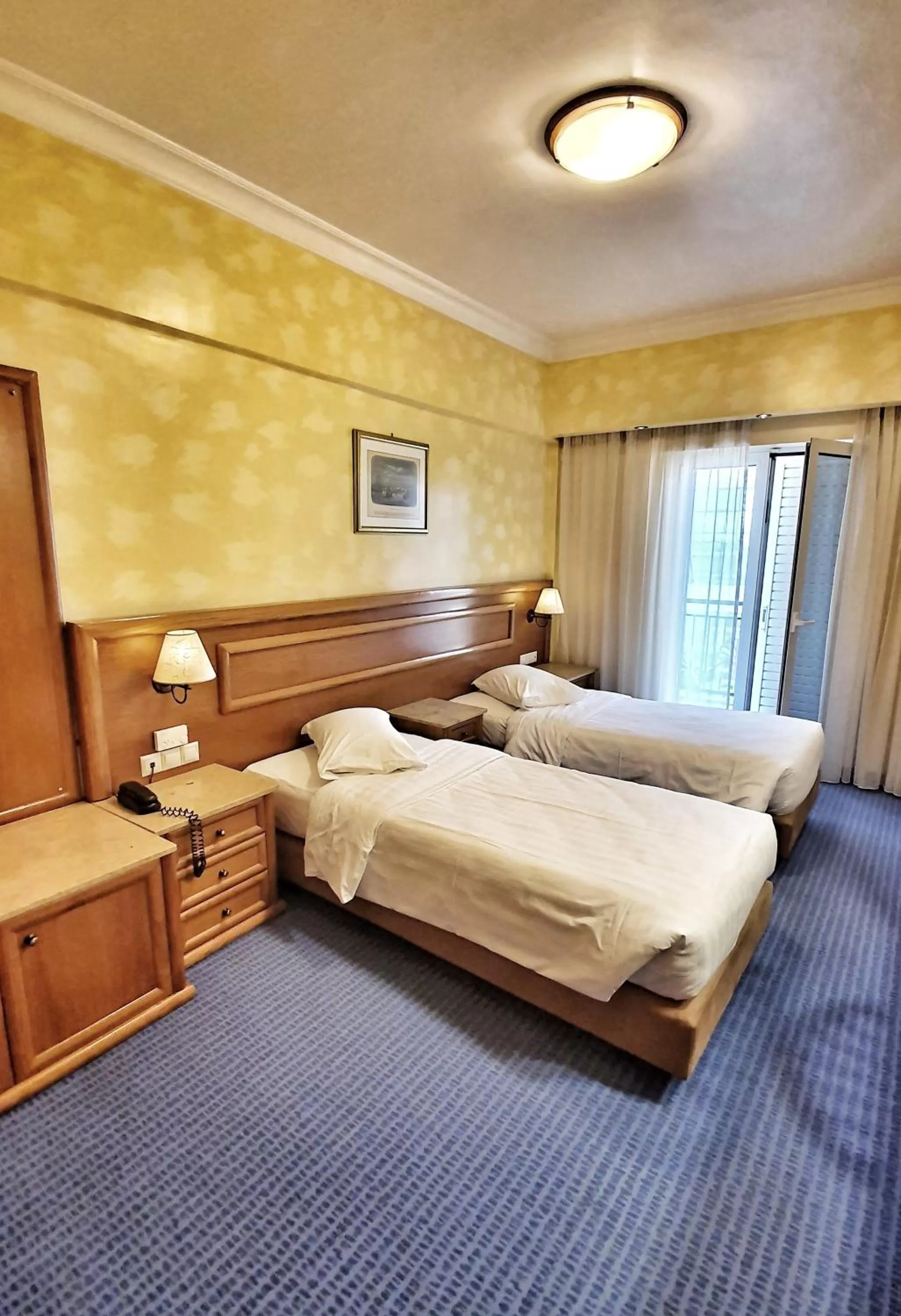 Twin Room in Noufara