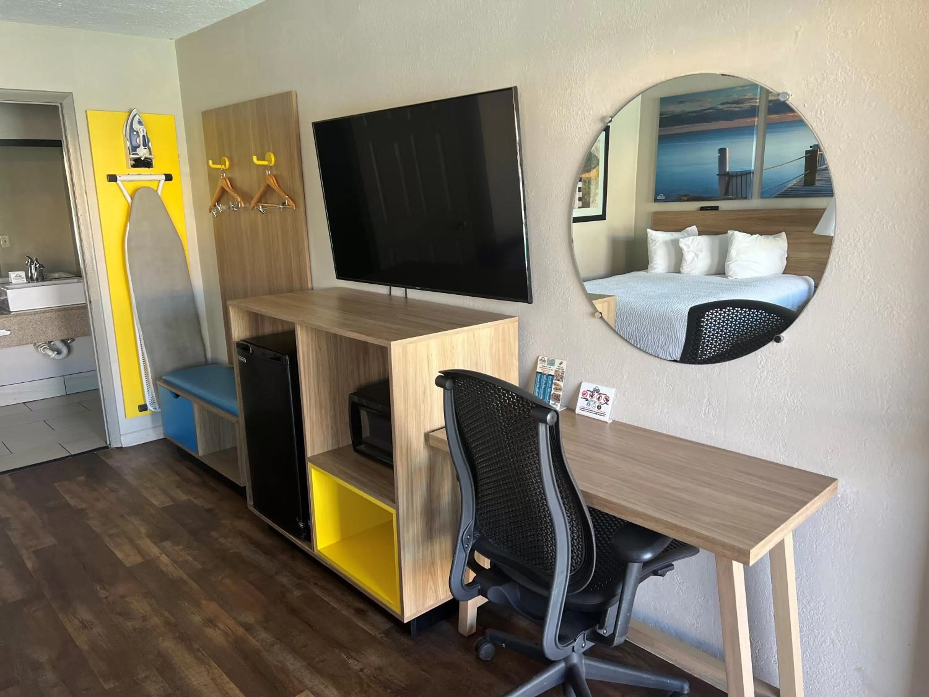 Bedroom in Days Inn by Wyndham St. Petersburg Central