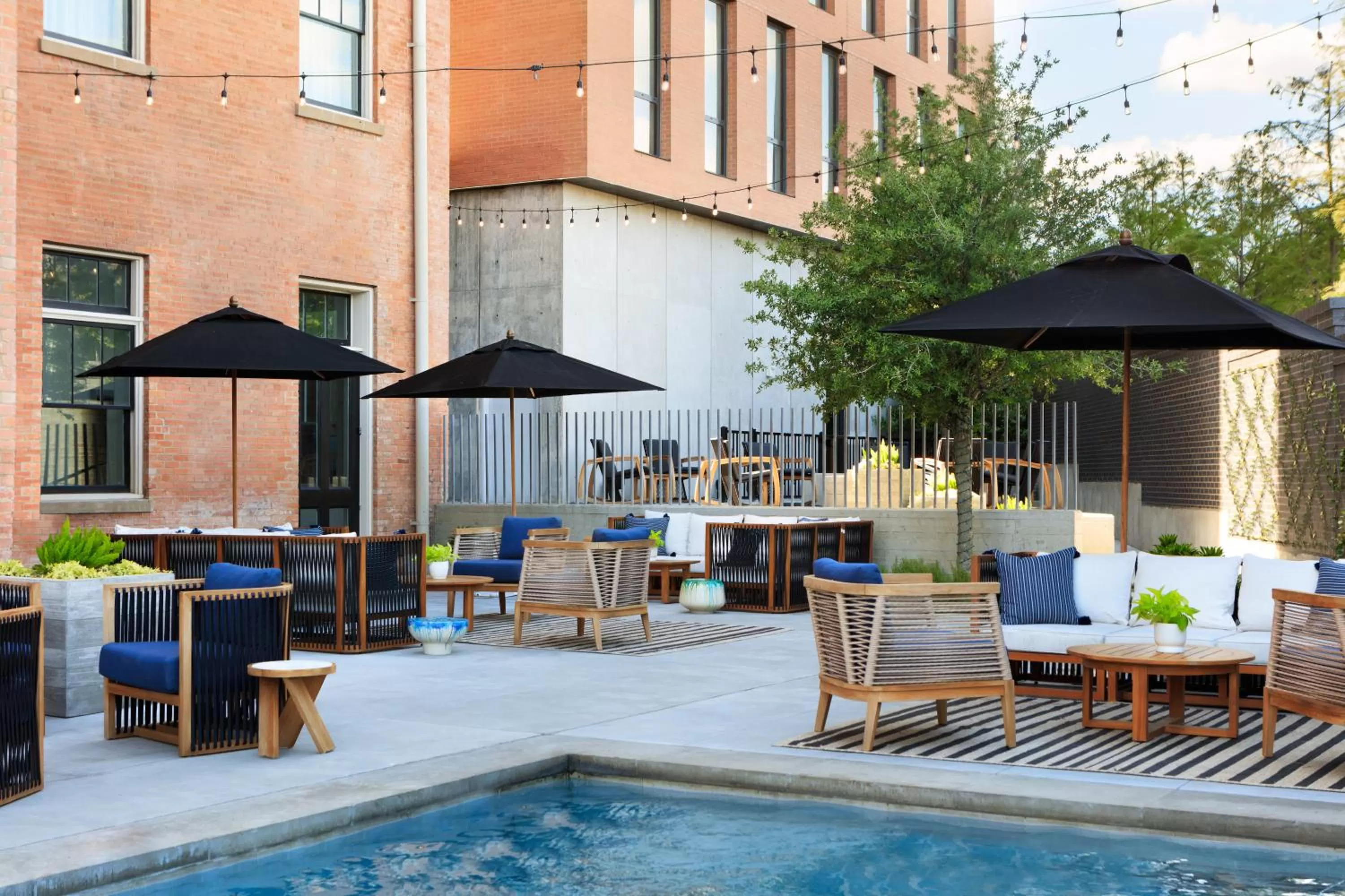 Swimming pool in Kimpton - Pittman Hotel by IHG