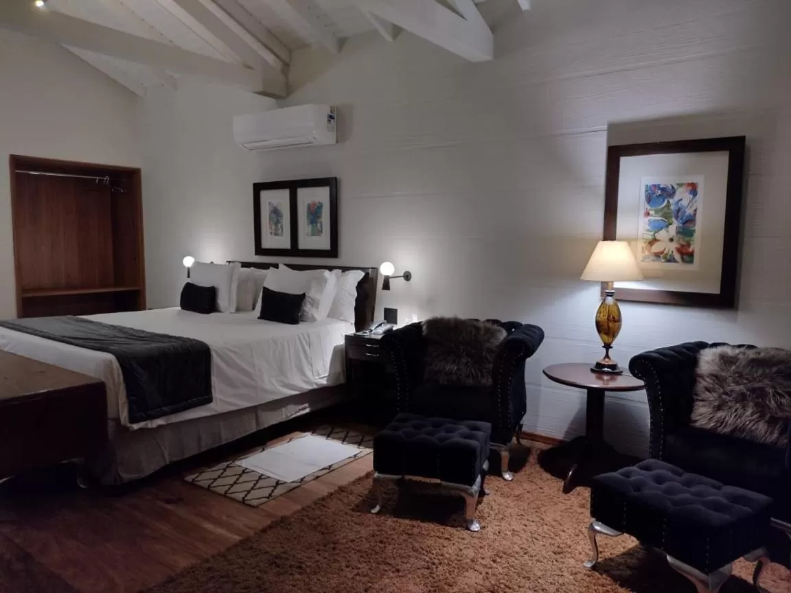 Bedroom, Bed in Kuriuwa Hotel