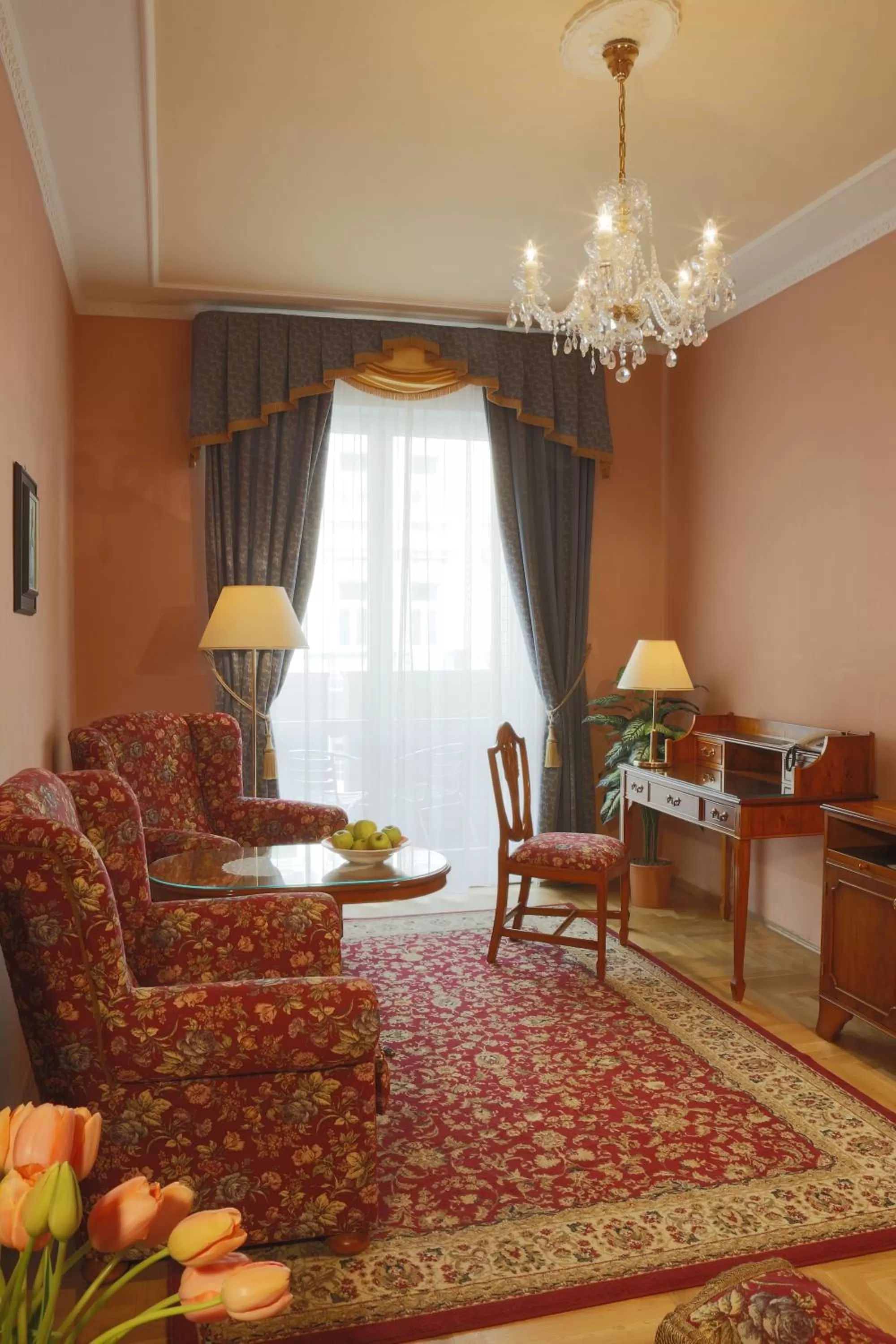 Living room in Hotel Bristol