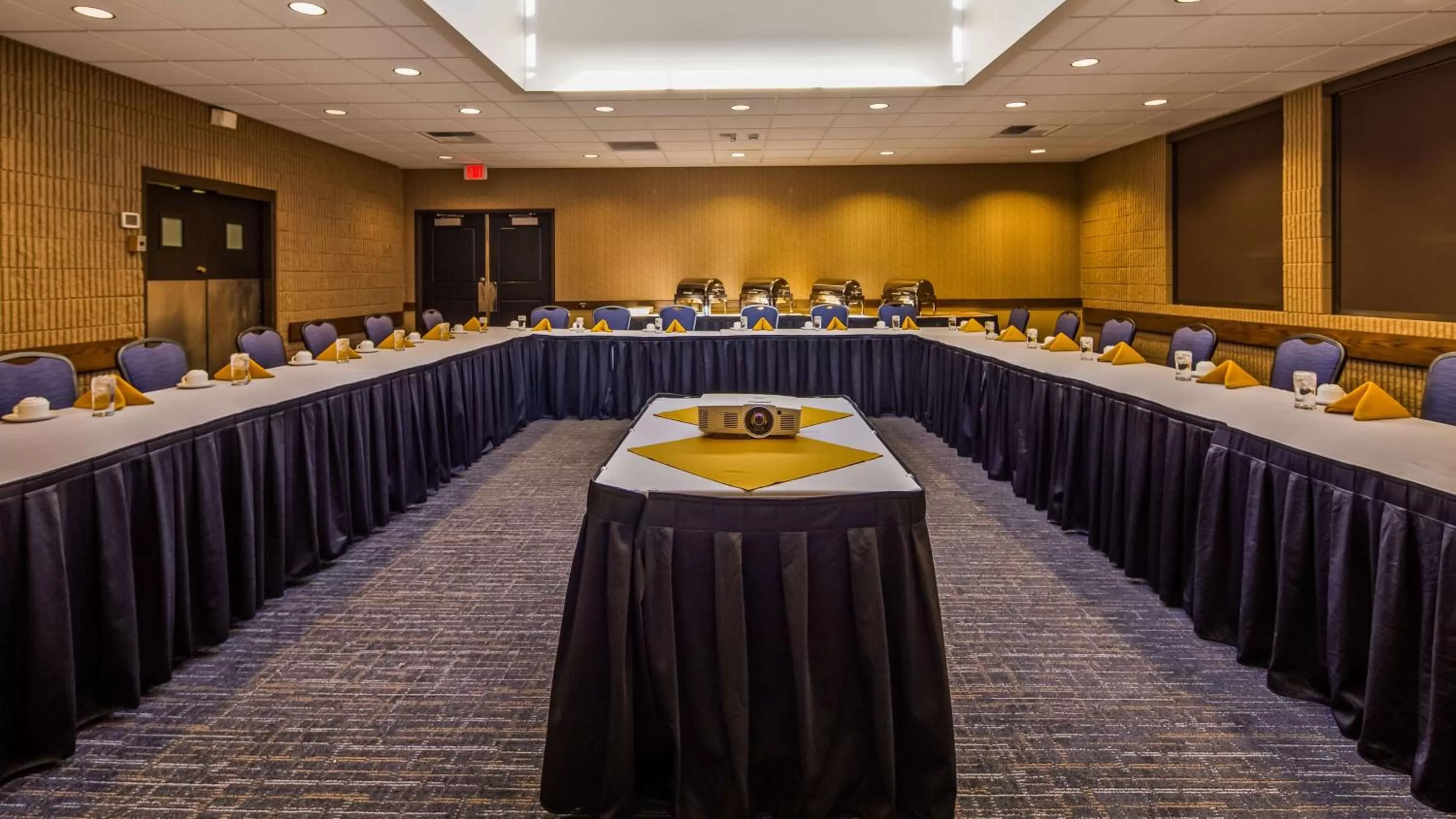 Restaurant/places to eat in Best Western Plus University Inn