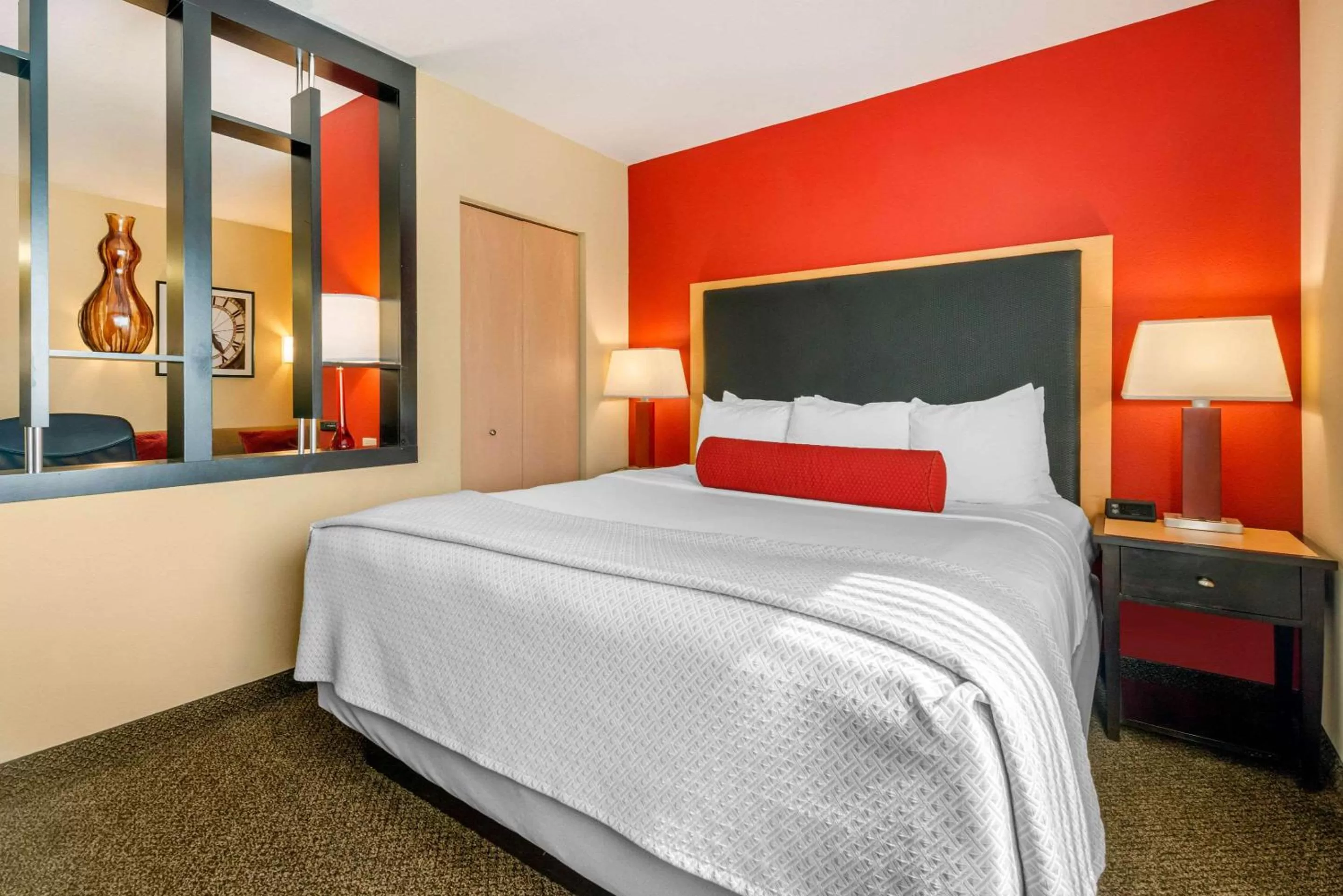 Photo of the whole room, Bed in Cambria Hotel Ft Lauderdale, Airport South & Cruise Port