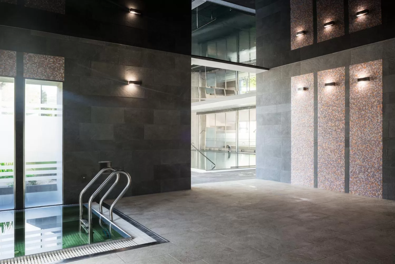 Swimming pool in Graal SPA