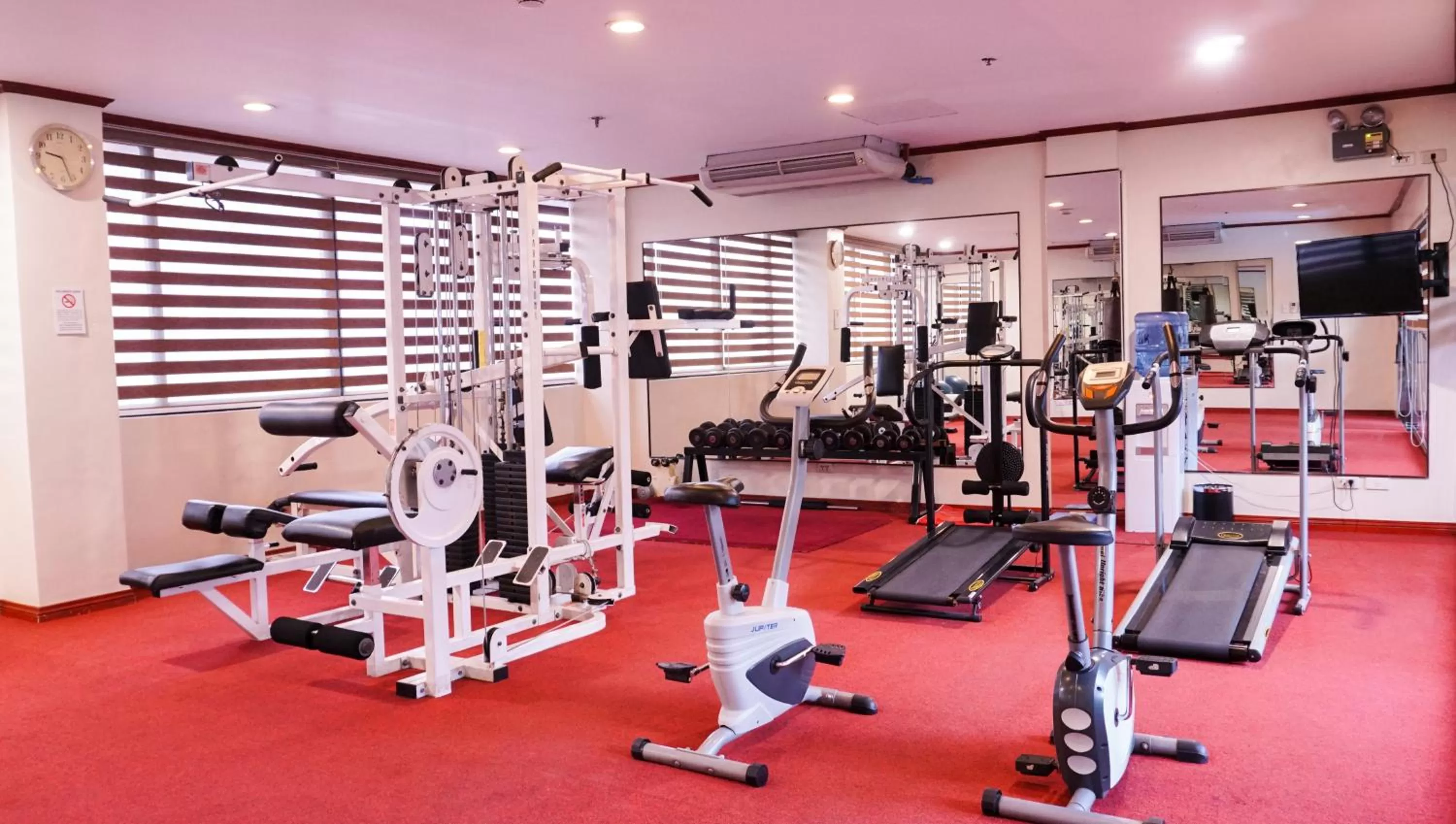Fitness centre/facilities in Bayview Park Hotel Manila