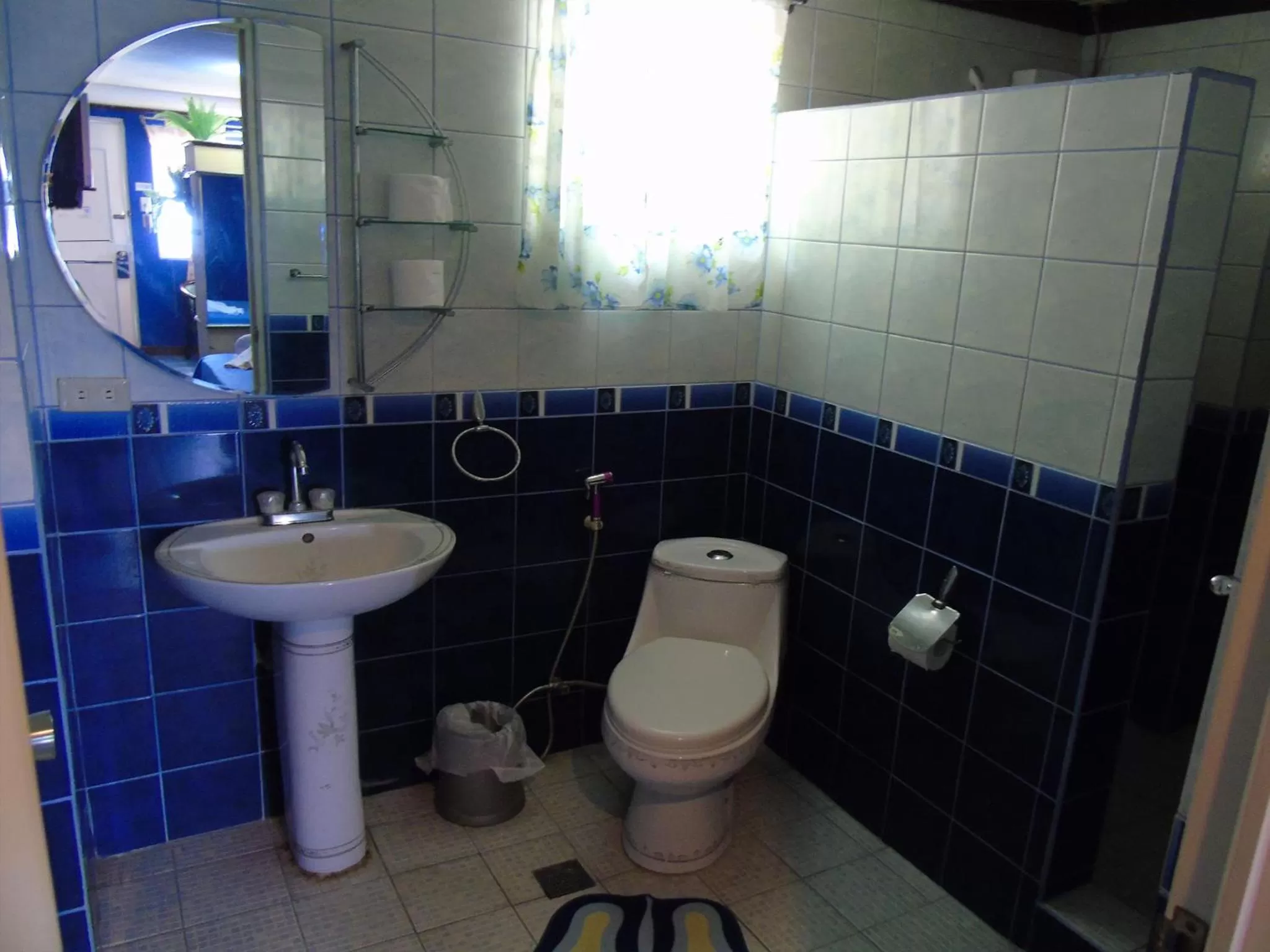 Bathroom in Blue Rock Resort