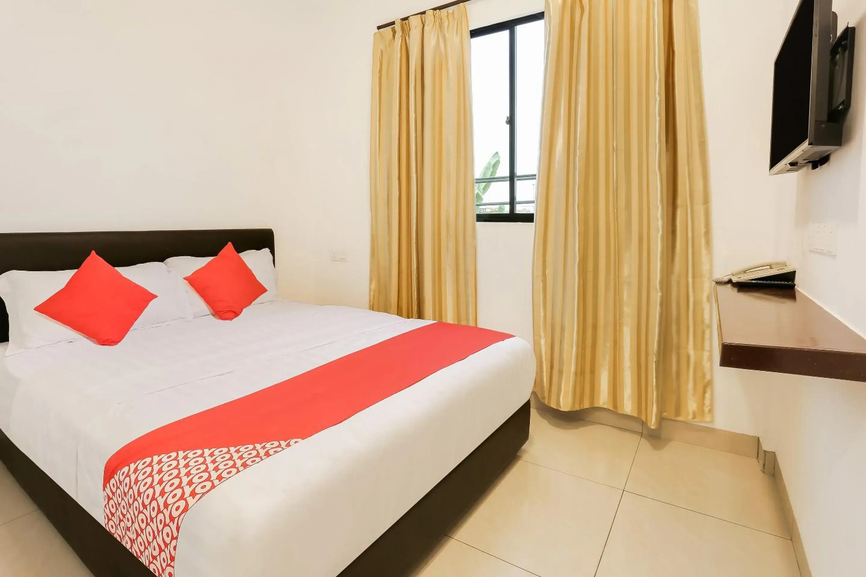Standard Double Room in Super OYO 89495 Rich Hotel Standard Double Room in Super OYO 89495 Rich Hotel