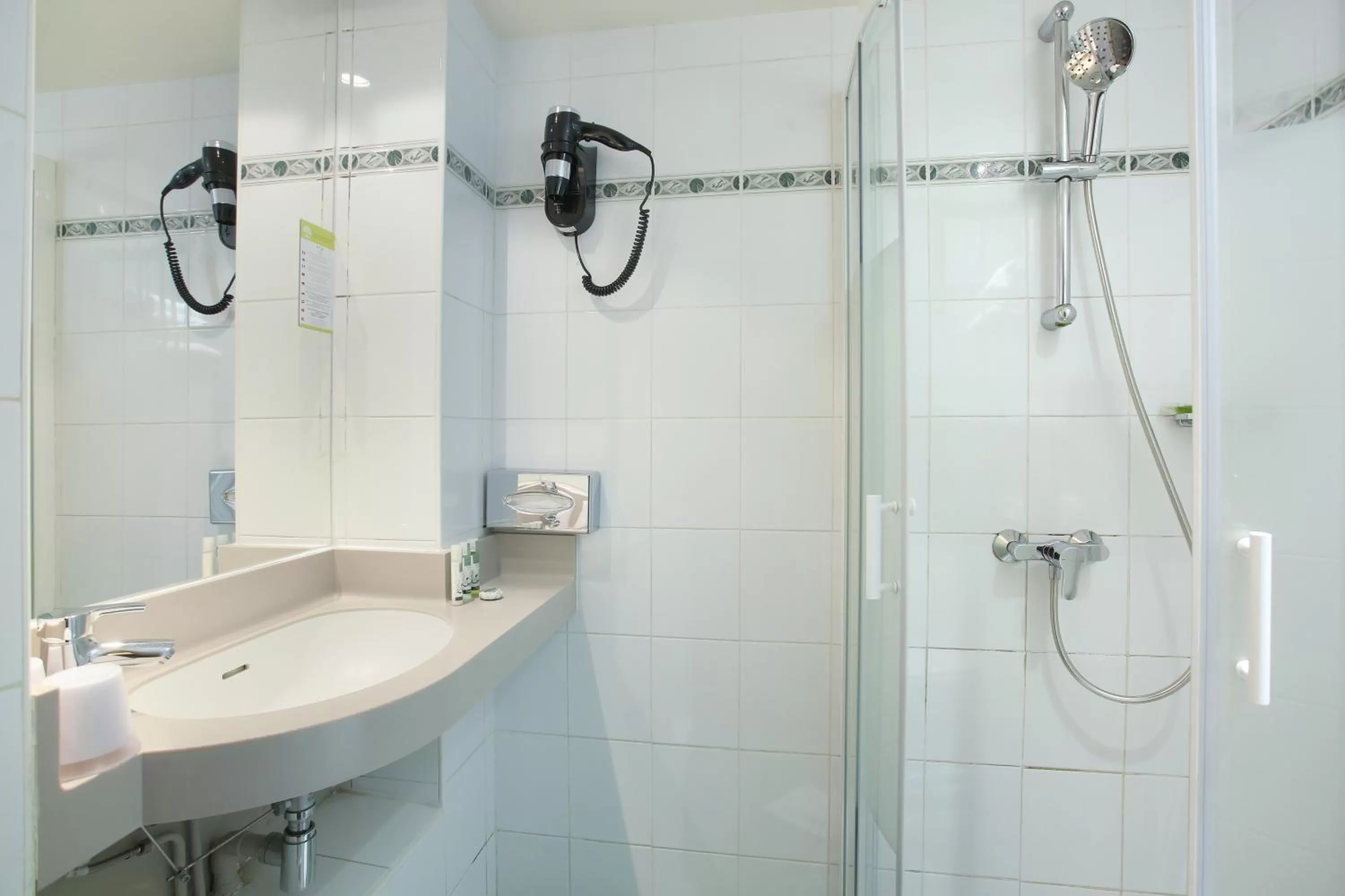 Bathroom in Hotel Berne Opera