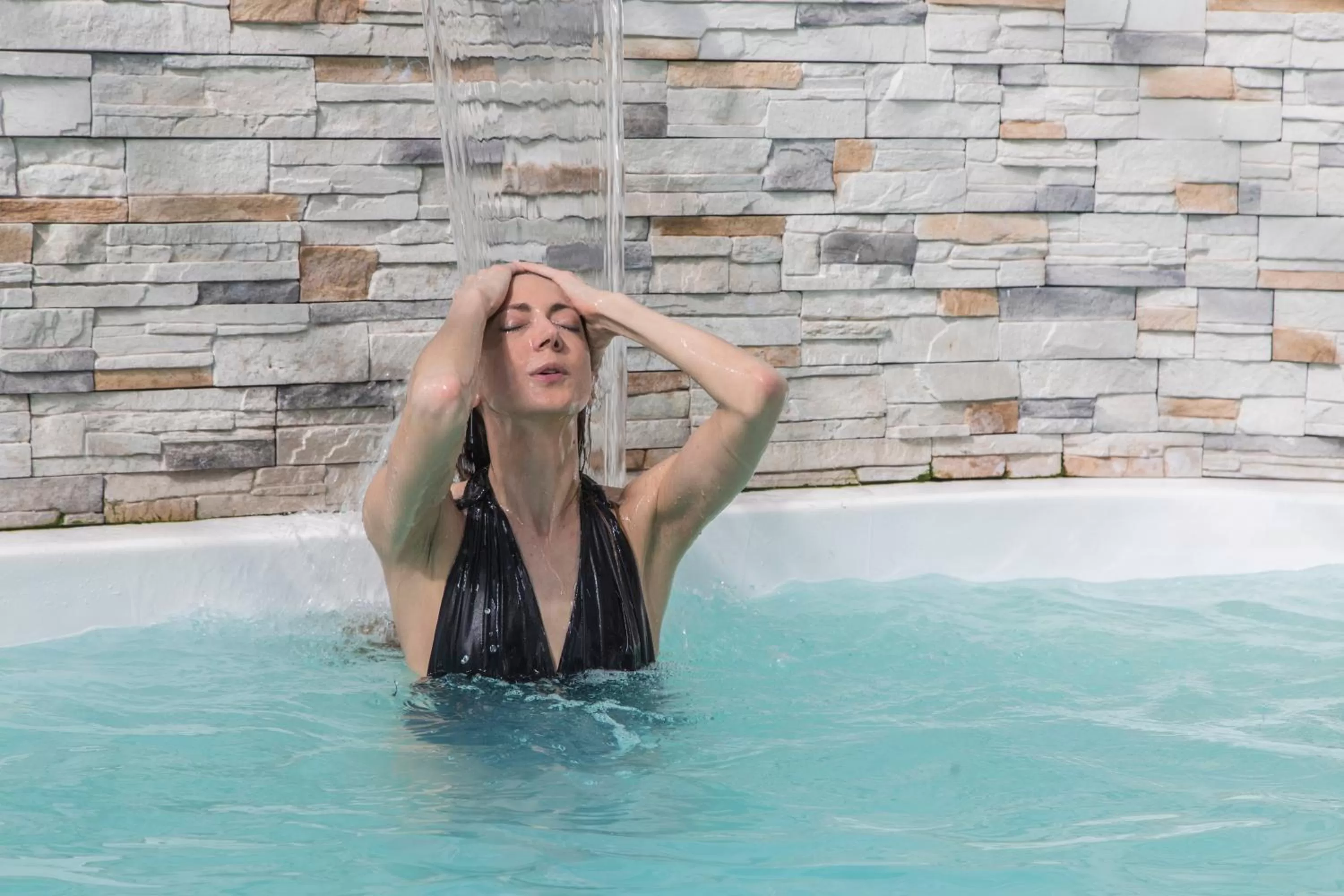 Swimming pool in Hotel Donatello Imola