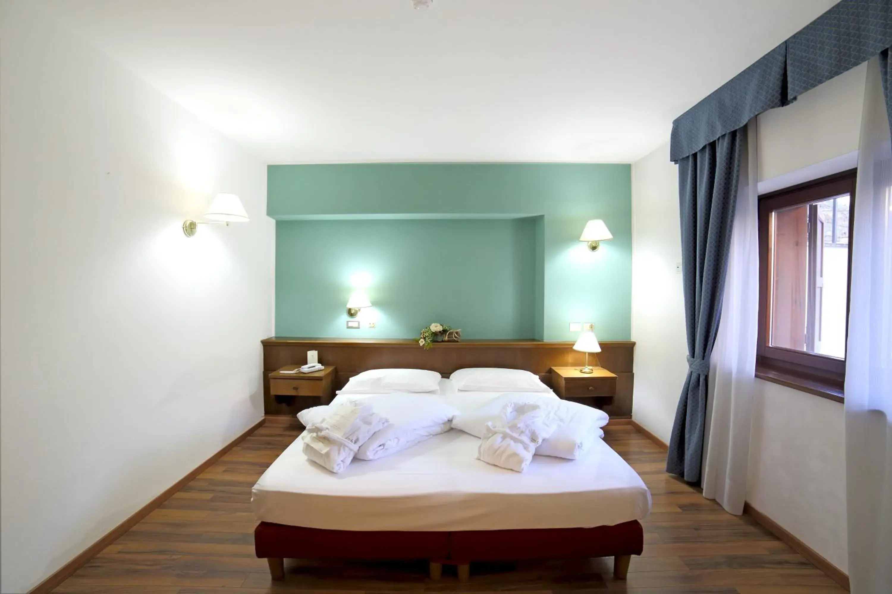 Economy Double or Twin Room in Hotel Baita Clementi Economy Double or Twin Room in Hotel Baita Clementi