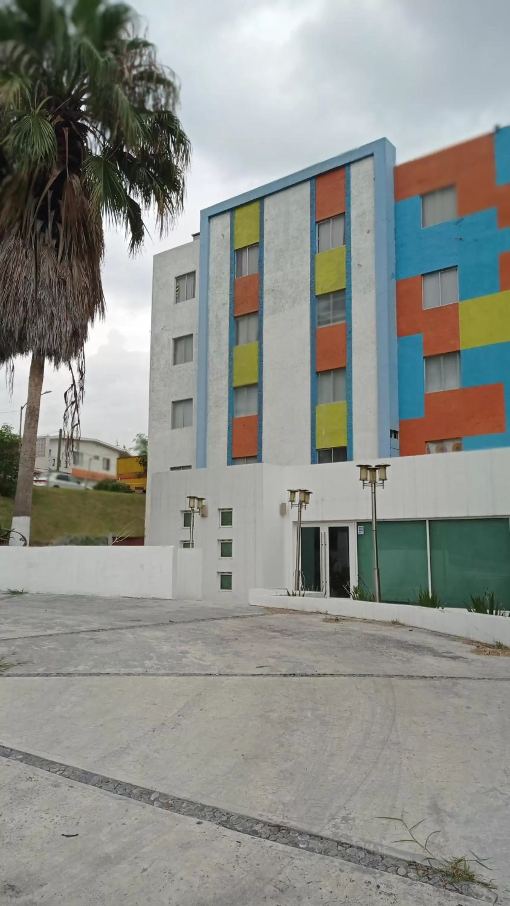 Patio, Property Building in Confort Ejecutivo Suites Lindavista