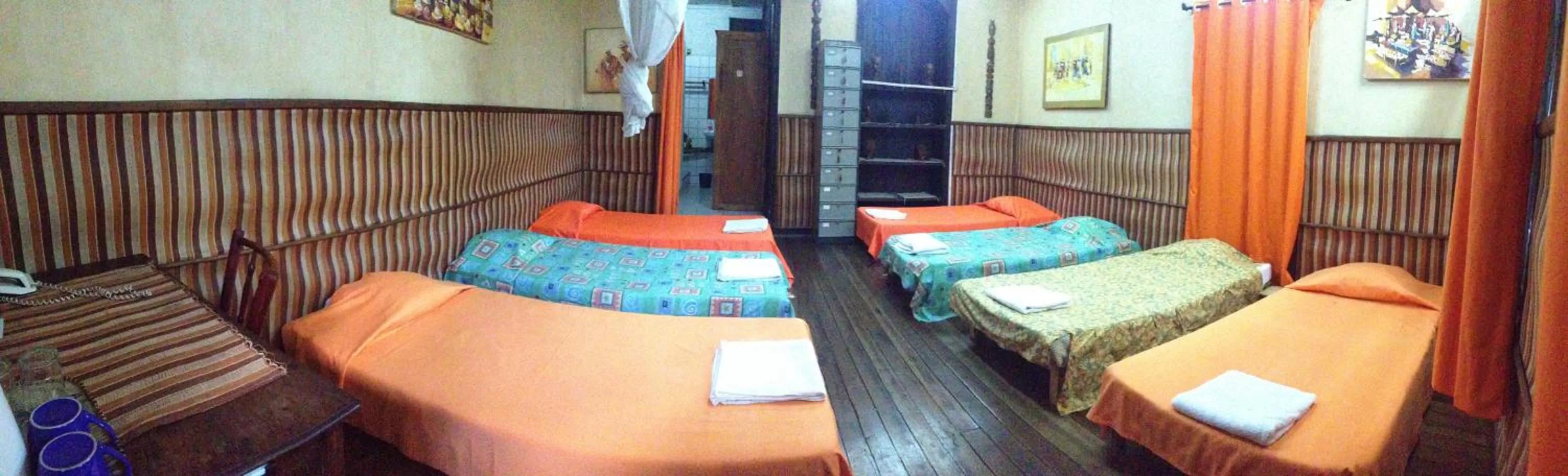 Shower, Room Photo in TANA-JACARANDA