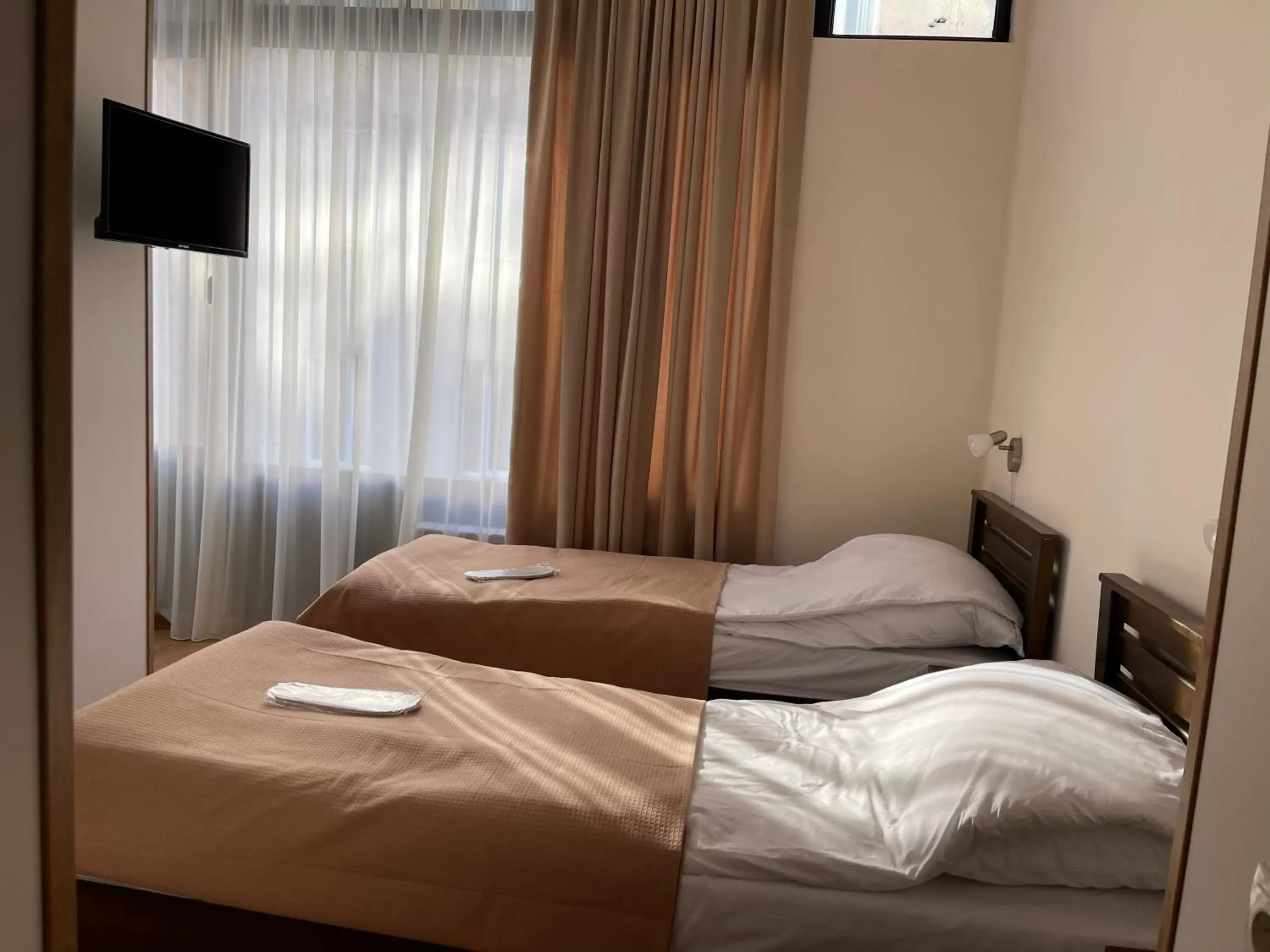 Standard Twin Room in ART family hotel Standard Twin Room in ART family hotel