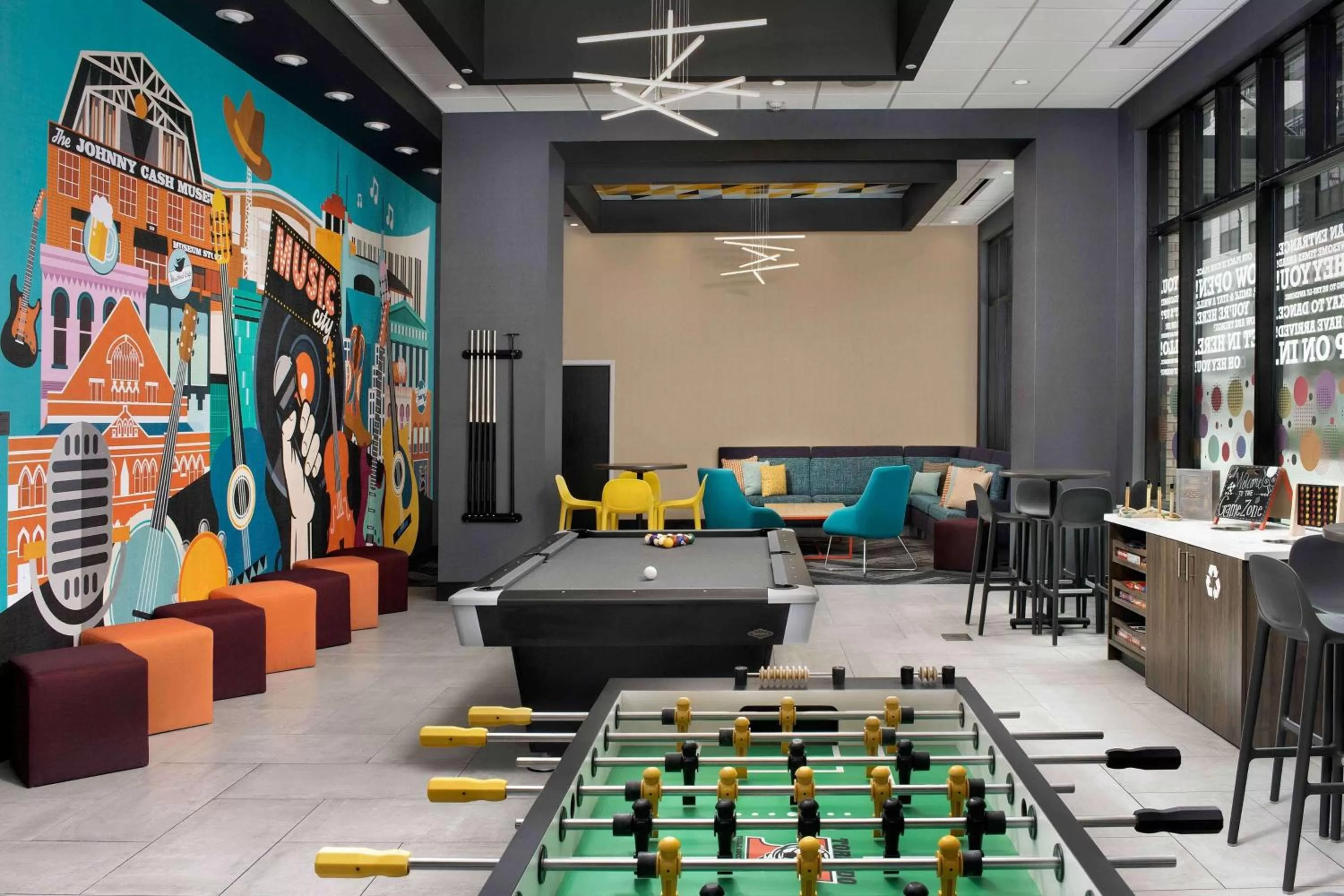 On-site shops in Tru By Hilton Nashville Downtown Convention Center