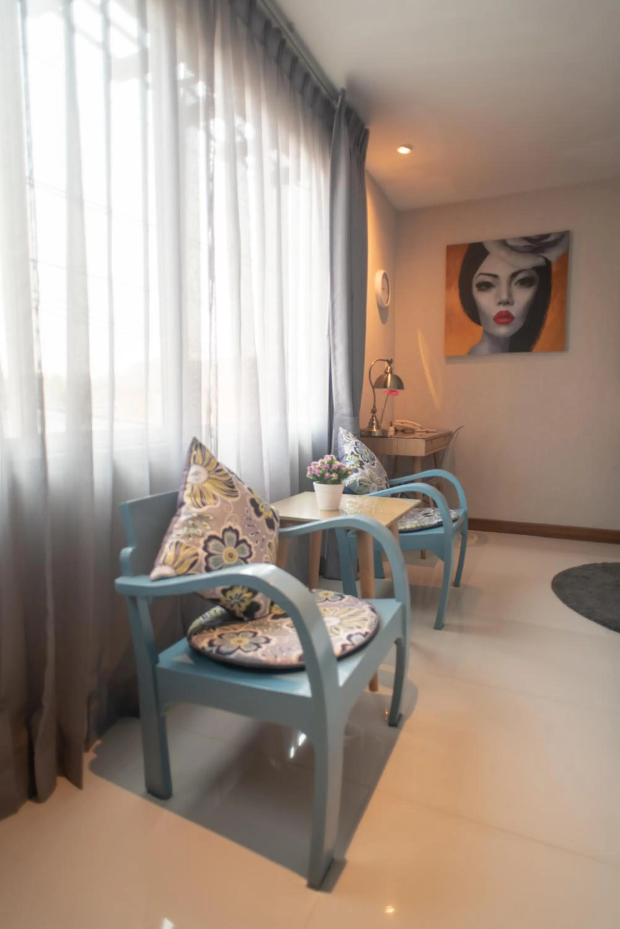 Dining area in Chala Number 2 Art and Gallery