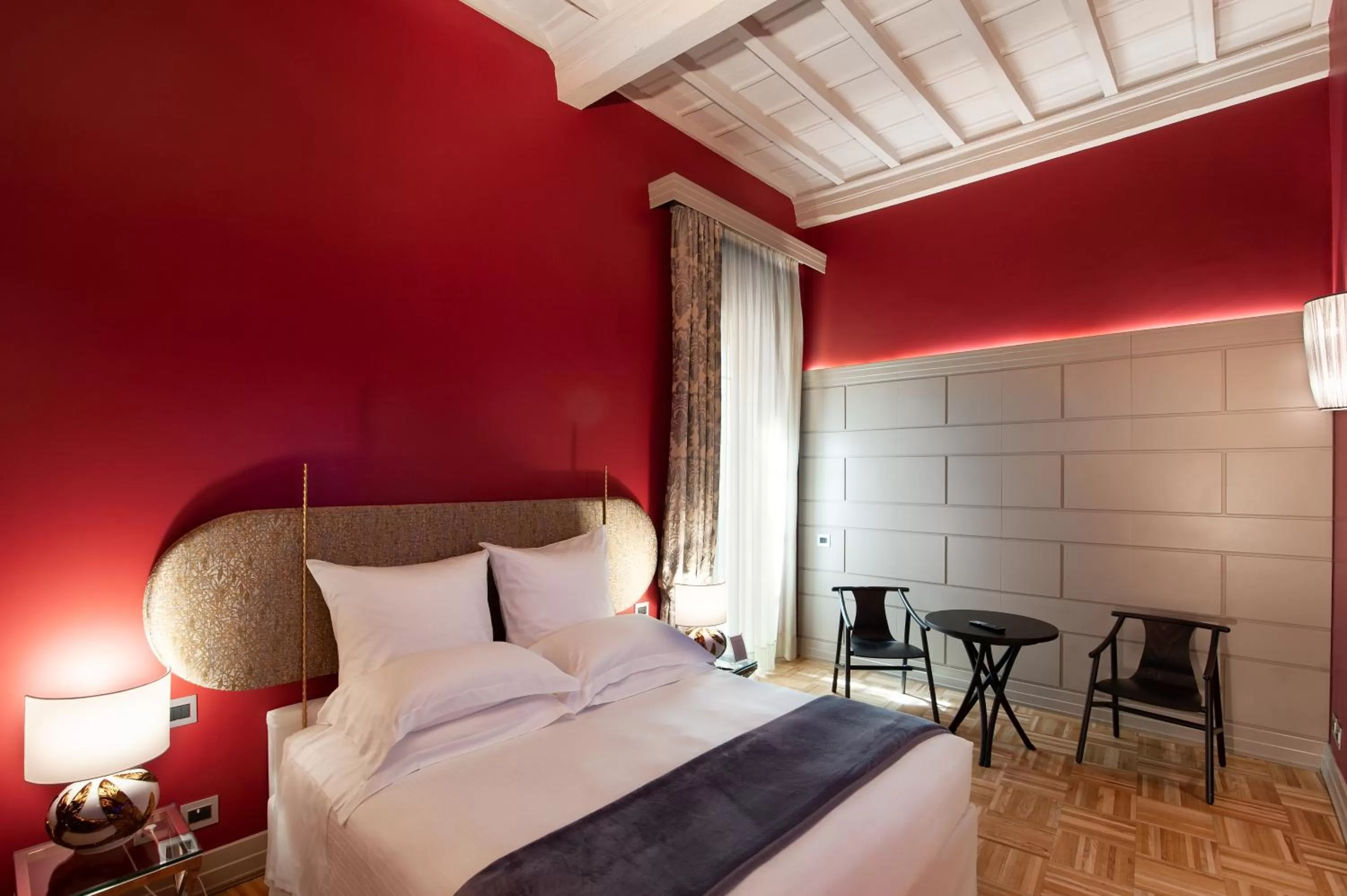 Bedroom, Bed in Hotel Number Nine